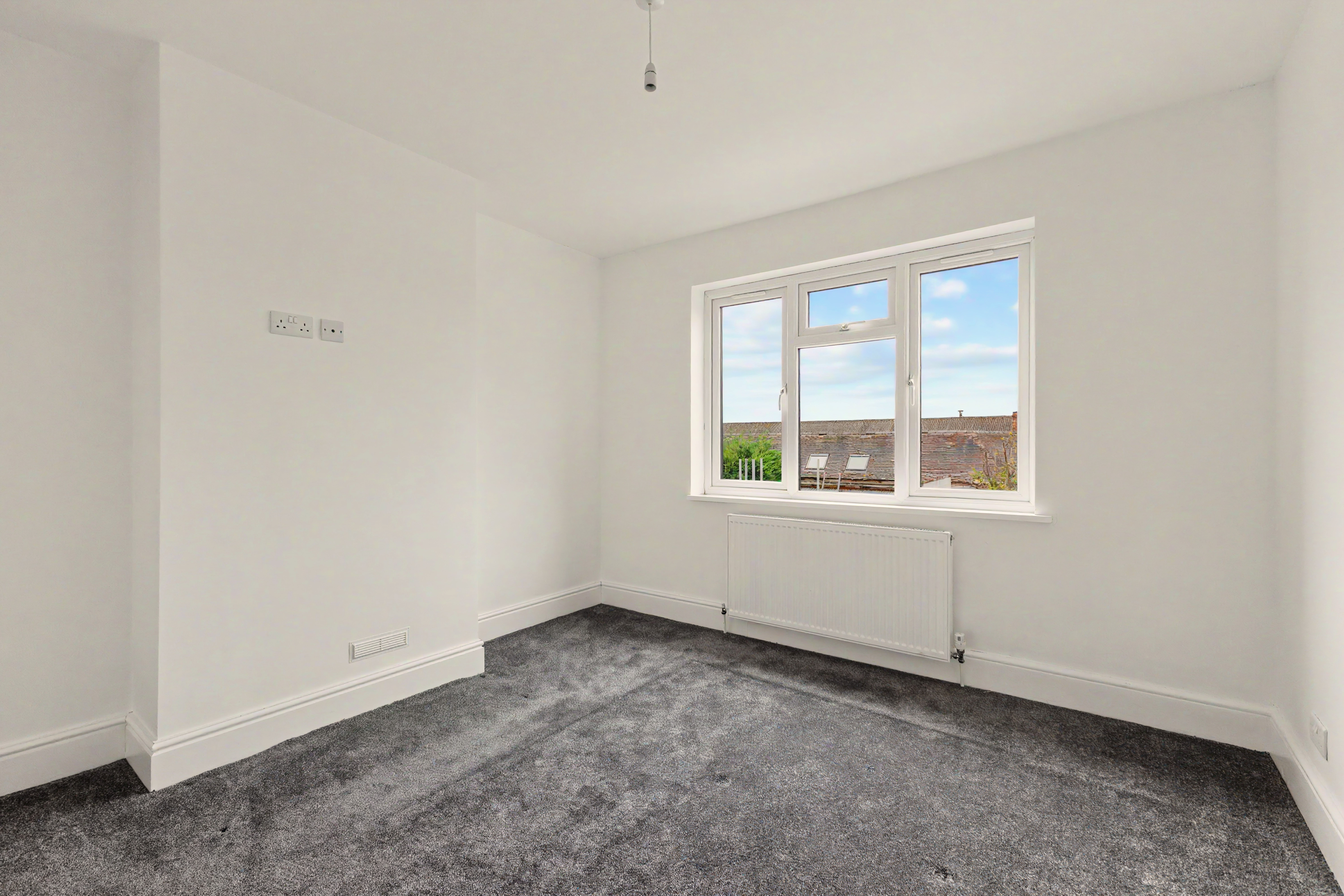 4 bedroom semi detached house for sale, Cheltenham Road, Evesham, WR11