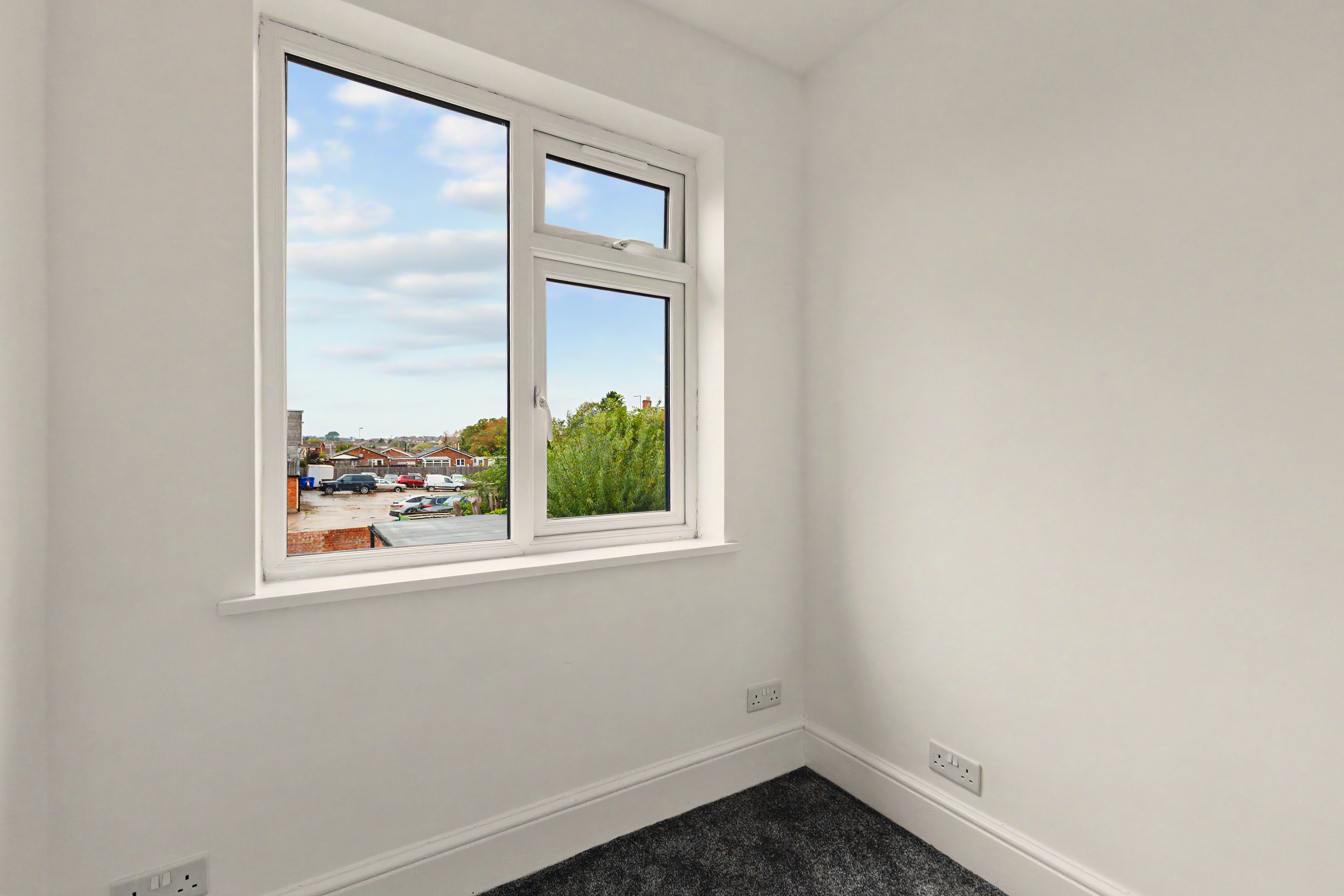 4 bedroom semi detached house for sale, Cheltenham Road, Evesham, WR11