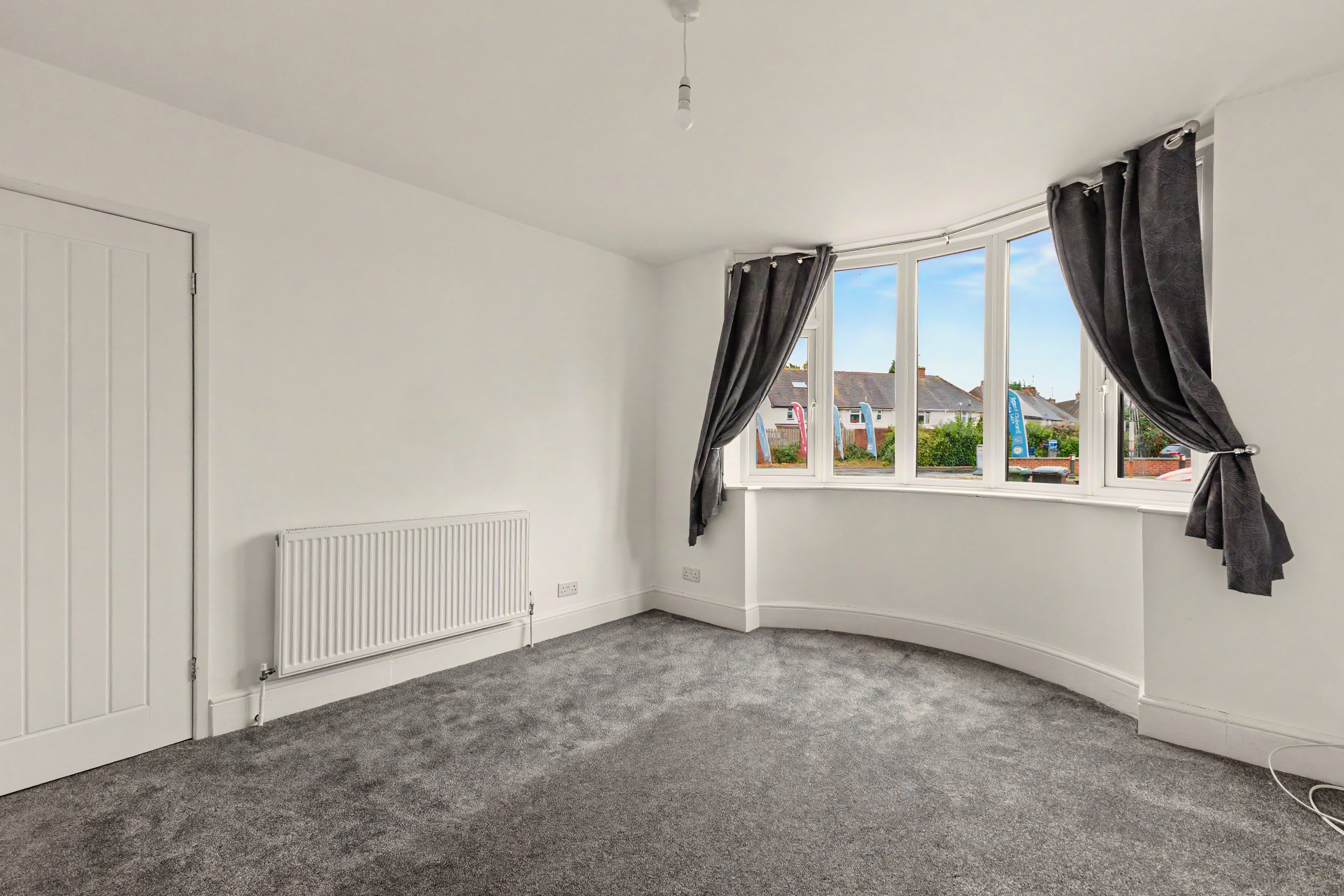 4 bedroom semi detached house for sale, Cheltenham Road, Evesham, WR11