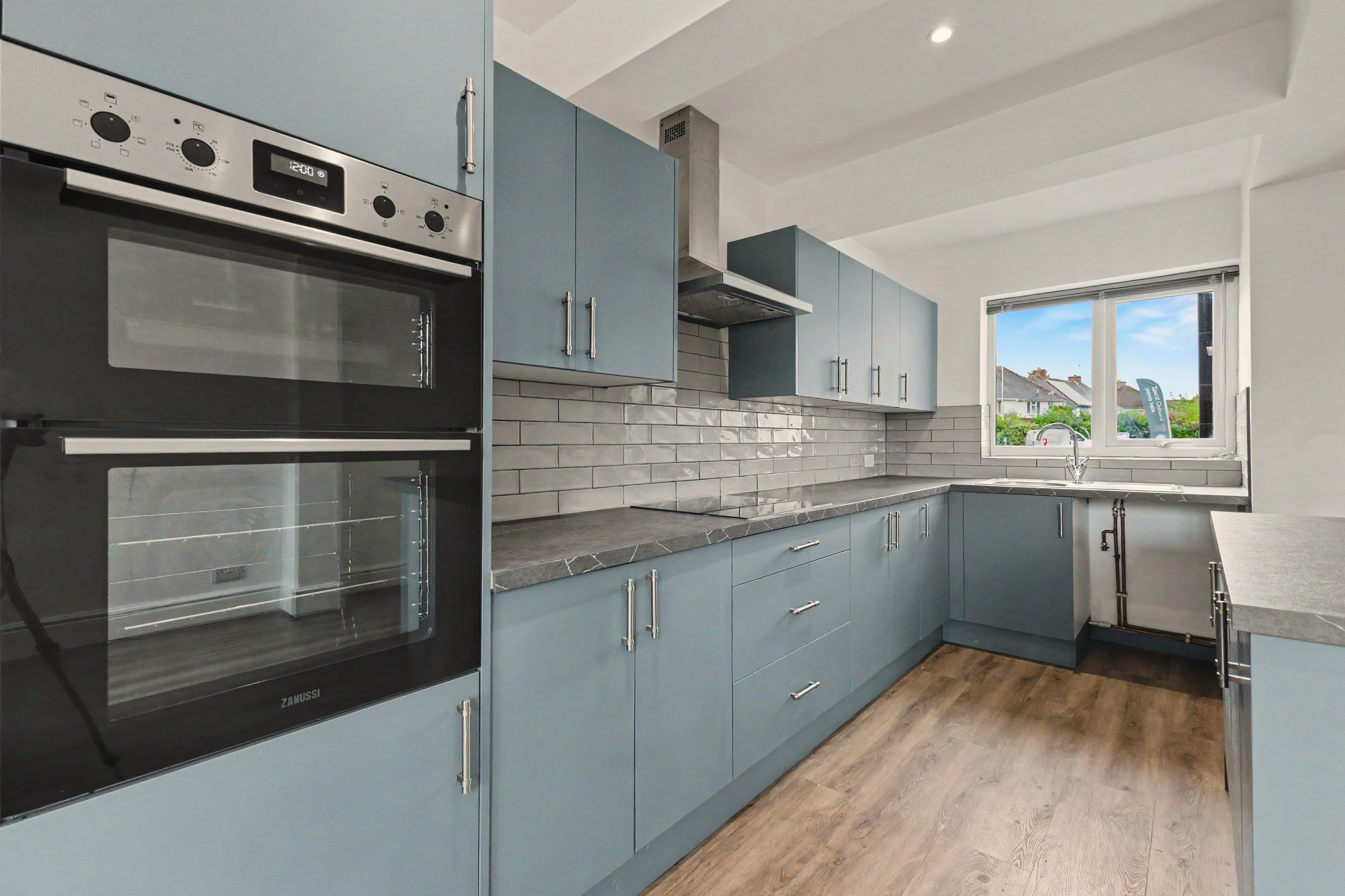 4 bedroom semi detached house for sale, Cheltenham Road, Evesham, WR11