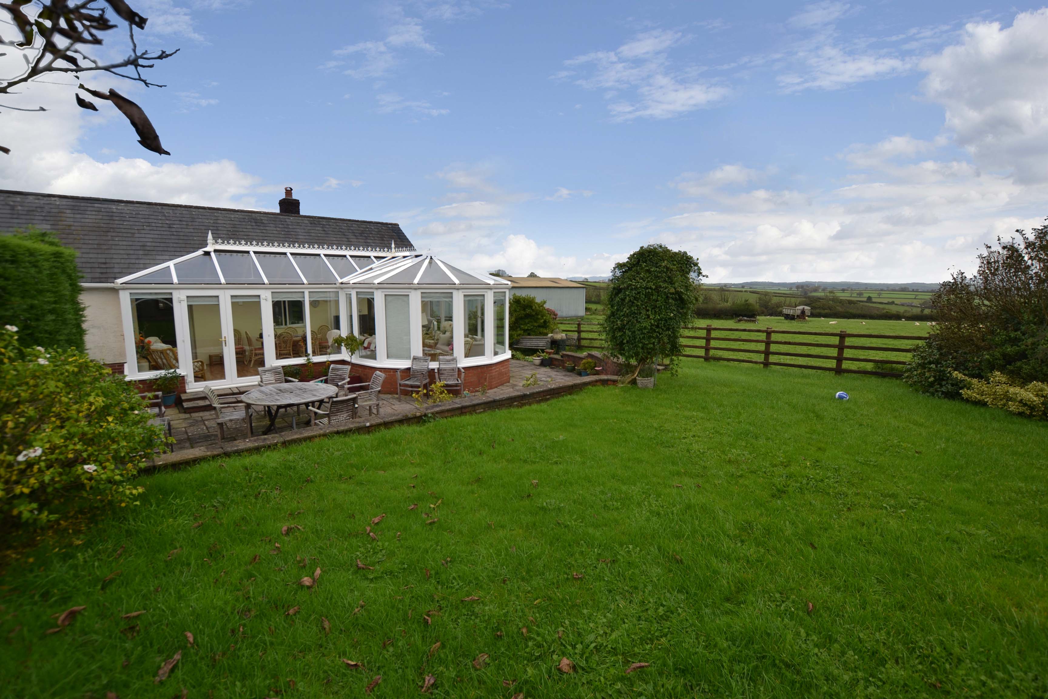 4 bedroom detached bungalow for sale, Blaenwaun Farm, Whitland, SA34