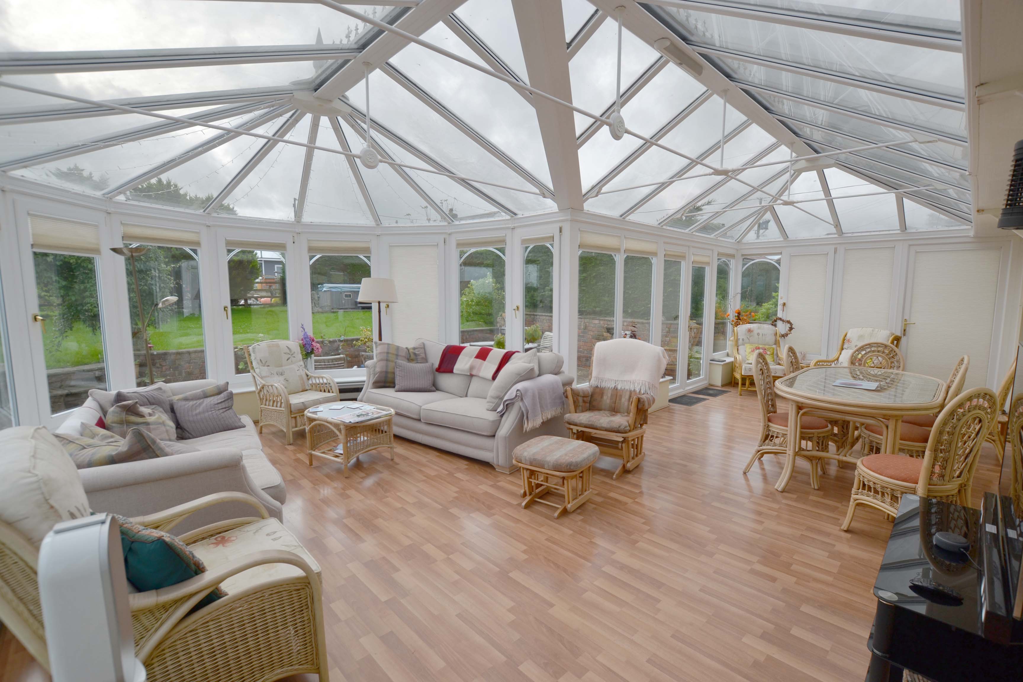 4 bedroom detached bungalow for sale, Blaenwaun Farm, Whitland, SA34