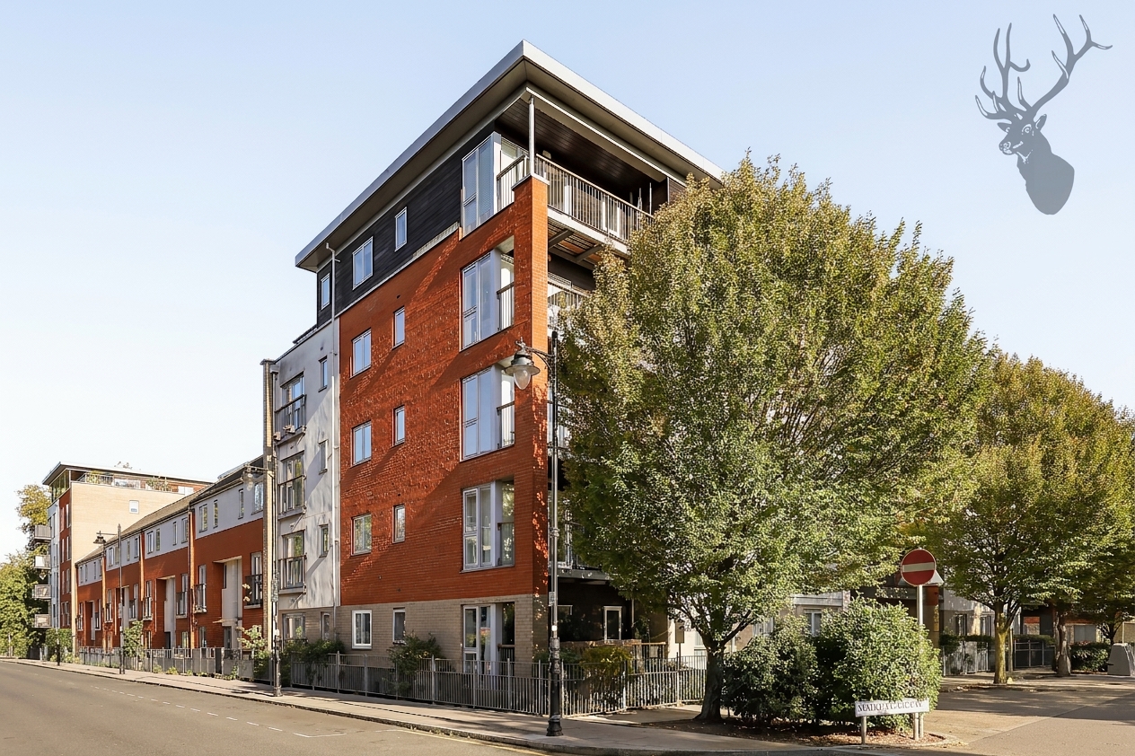 2 bedroom flat for sale, Garway Court, London, E3