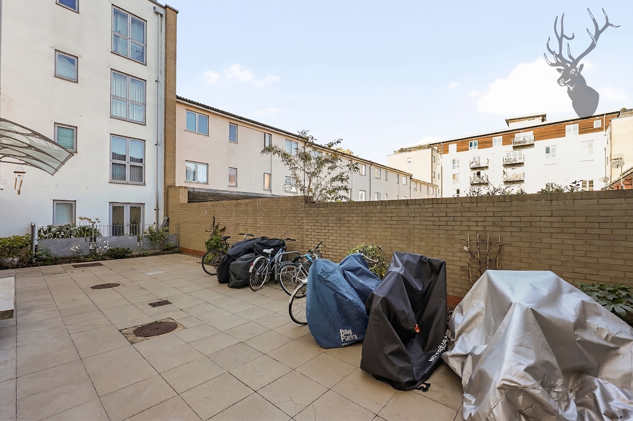 2 bedroom flat for sale, Garway Court, London, E3, photo 17 of 17