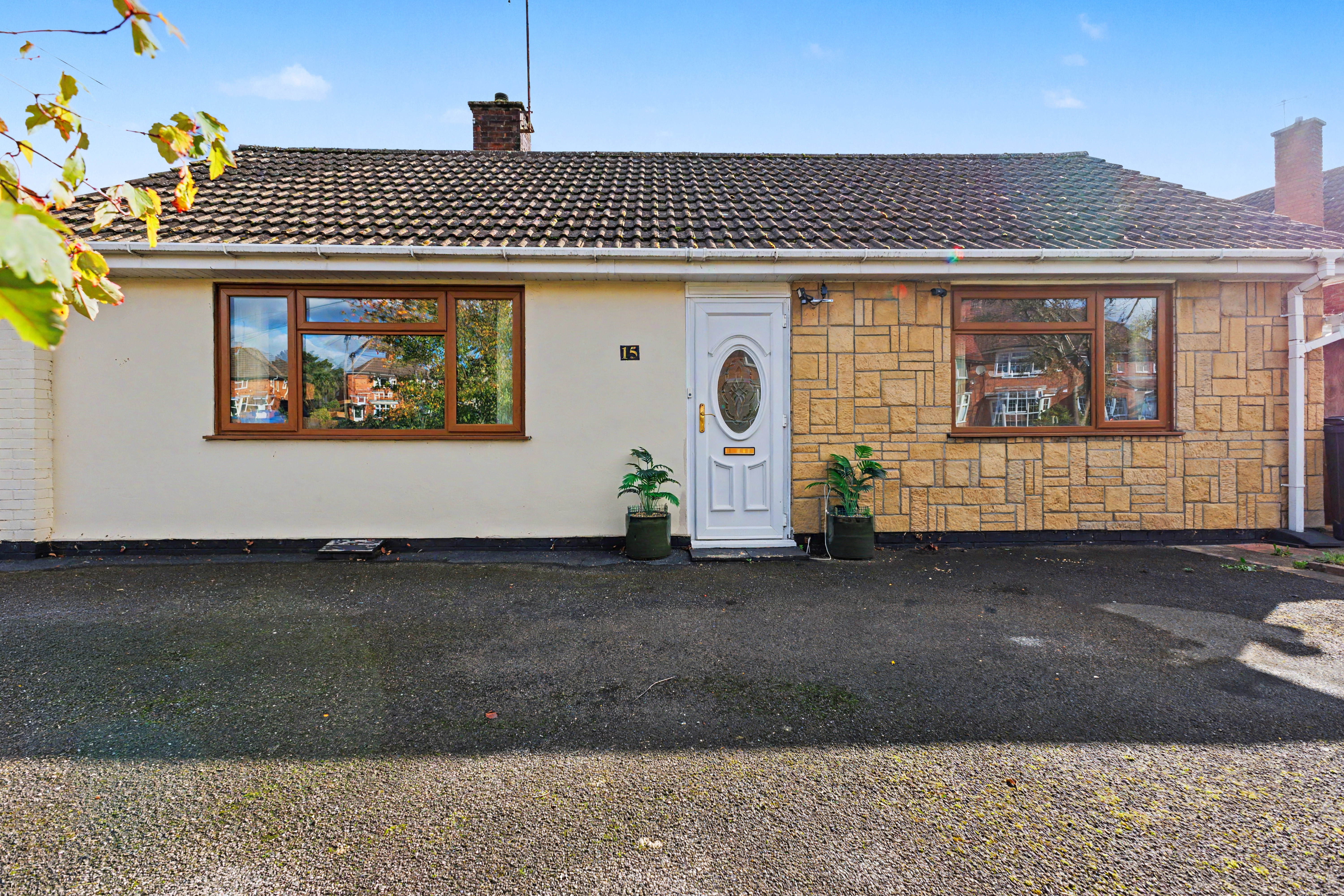 2 bedroom detached bungalow for sale, Three Springs Road, Pershore, WR10
