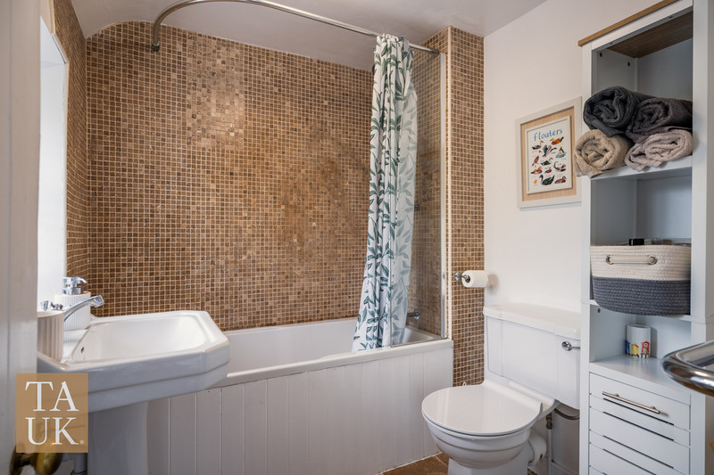 2 bedroom for sale, Dwyryd Church Street, Llanfairpwllgwyngyll, LL61, photo 14 of 16