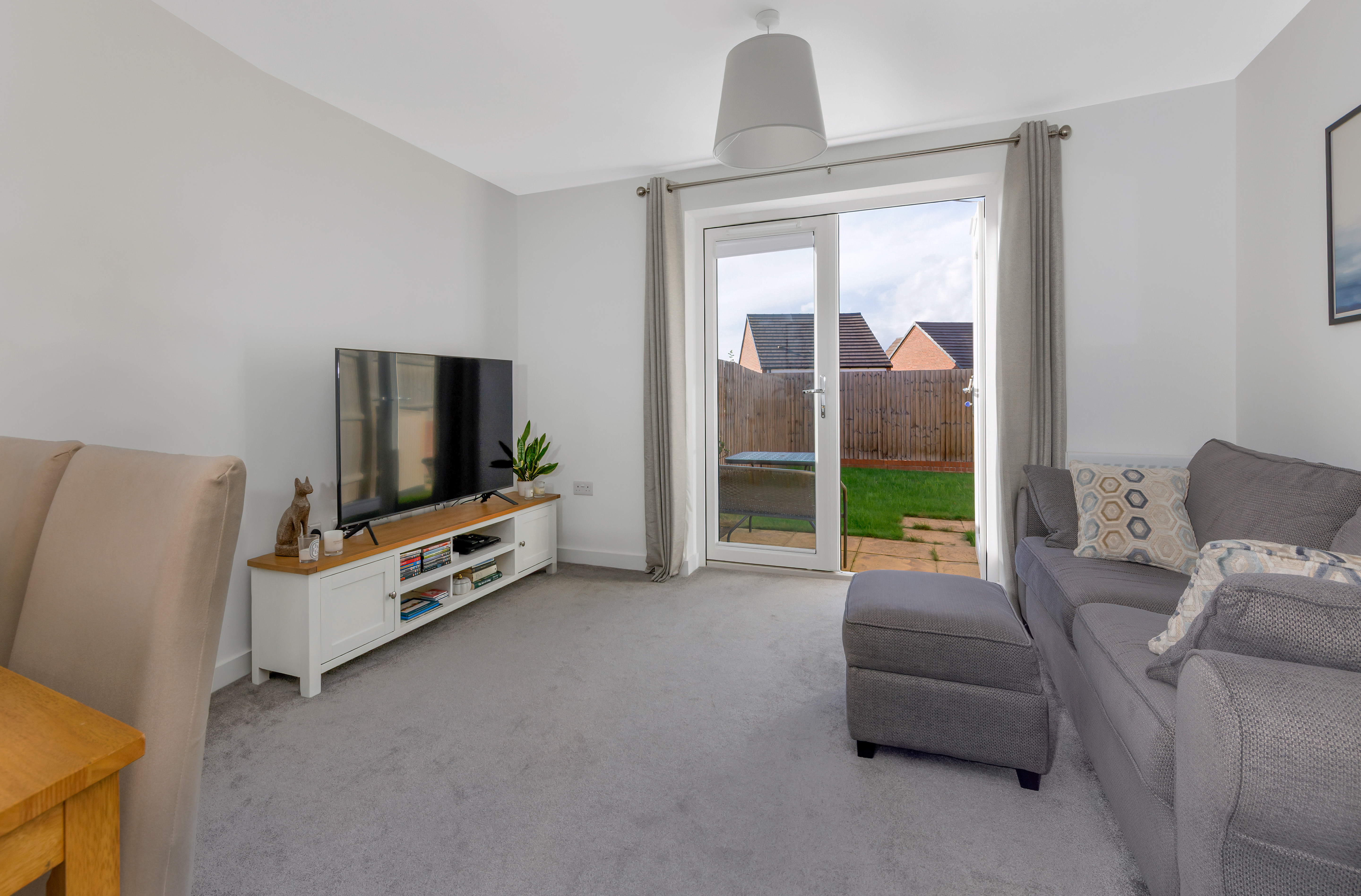 2 bedroom semi detached house for sale, Roseacre Gardens, Warwick, CV34