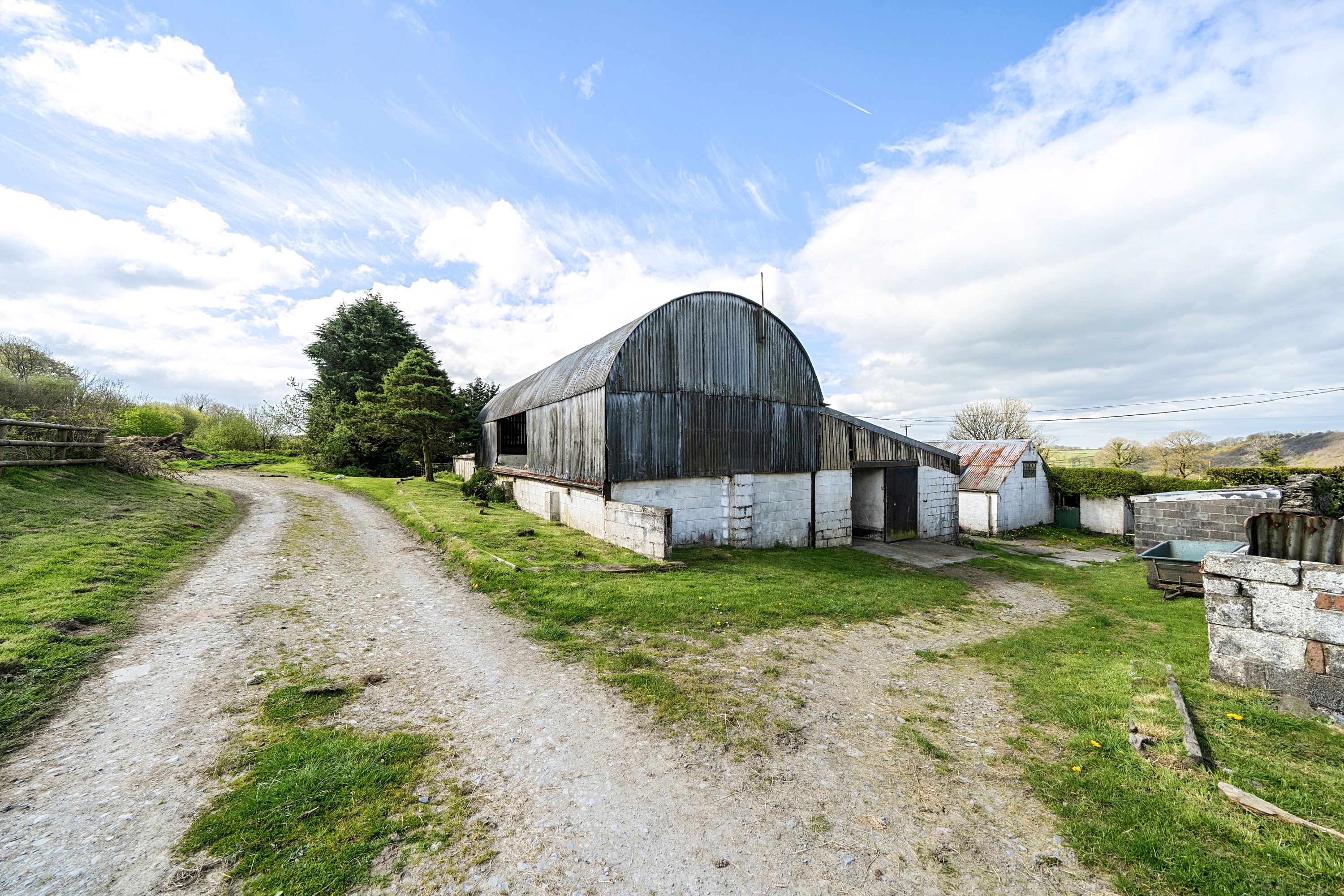 3 bedroom detached house for sale, Llangwndwn, Pencader, SA39