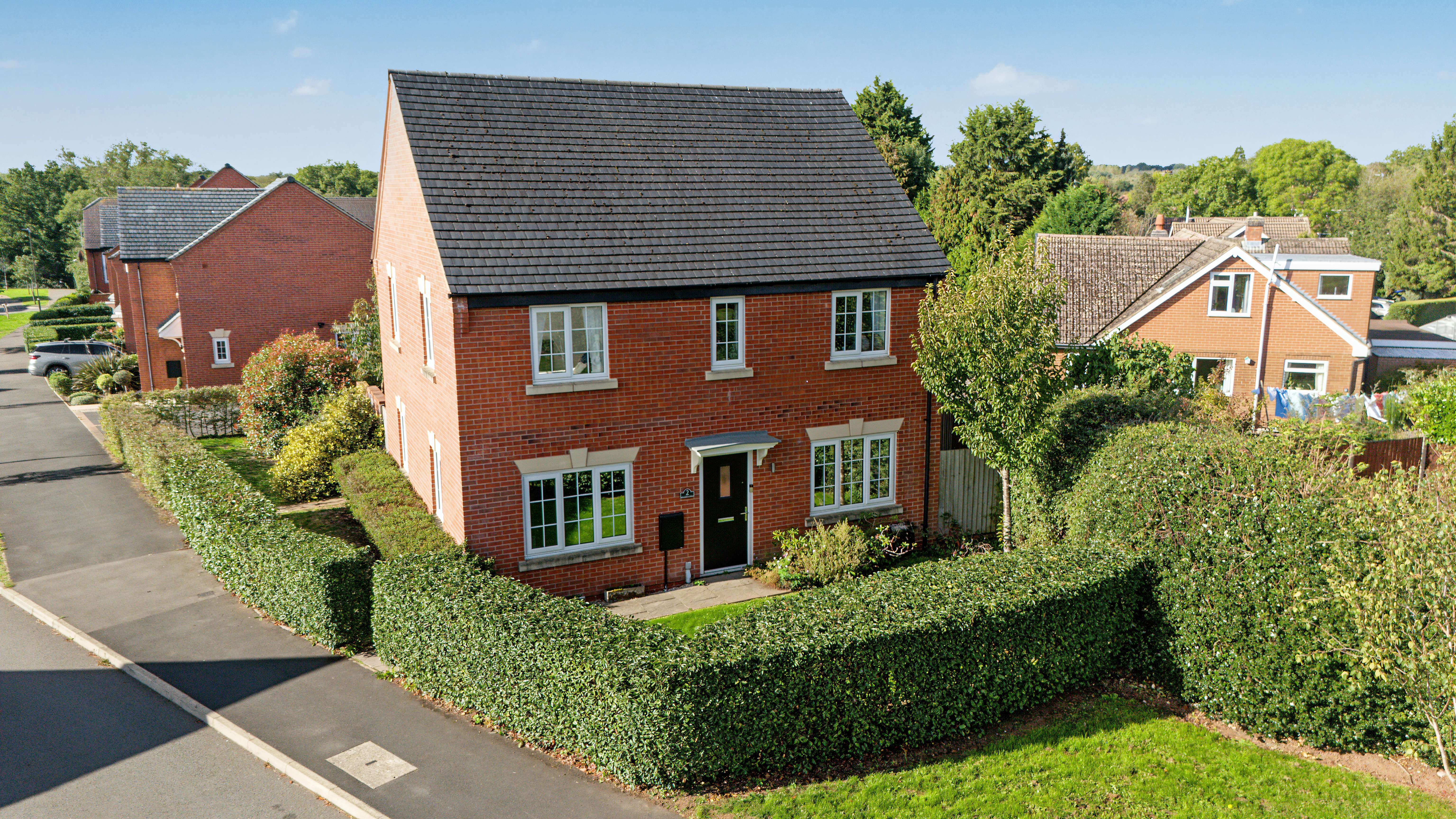 4 bedroom detached house for sale, Stoneyford Road, Swadlincote, DE12