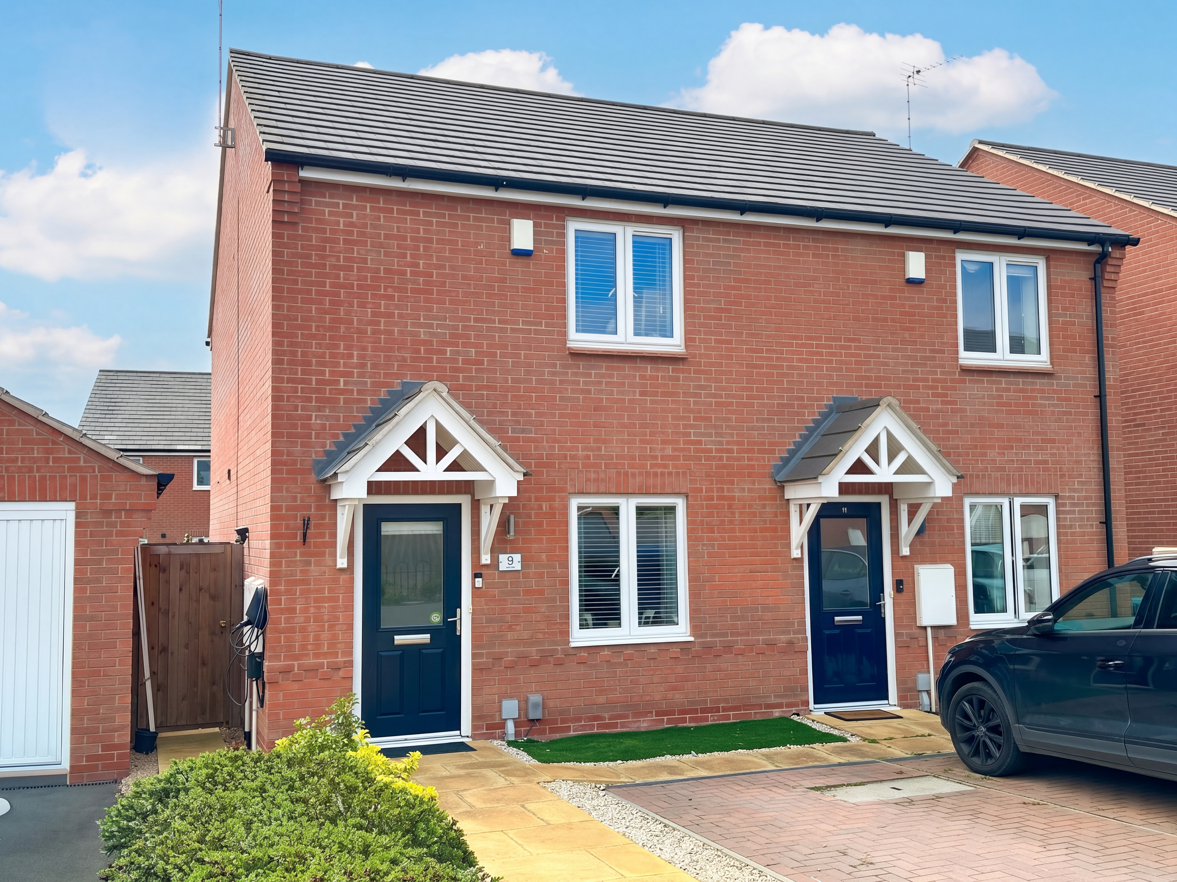 2 bedroom semi detached house for sale, Thomas Avenue, Market Harborough, LE16