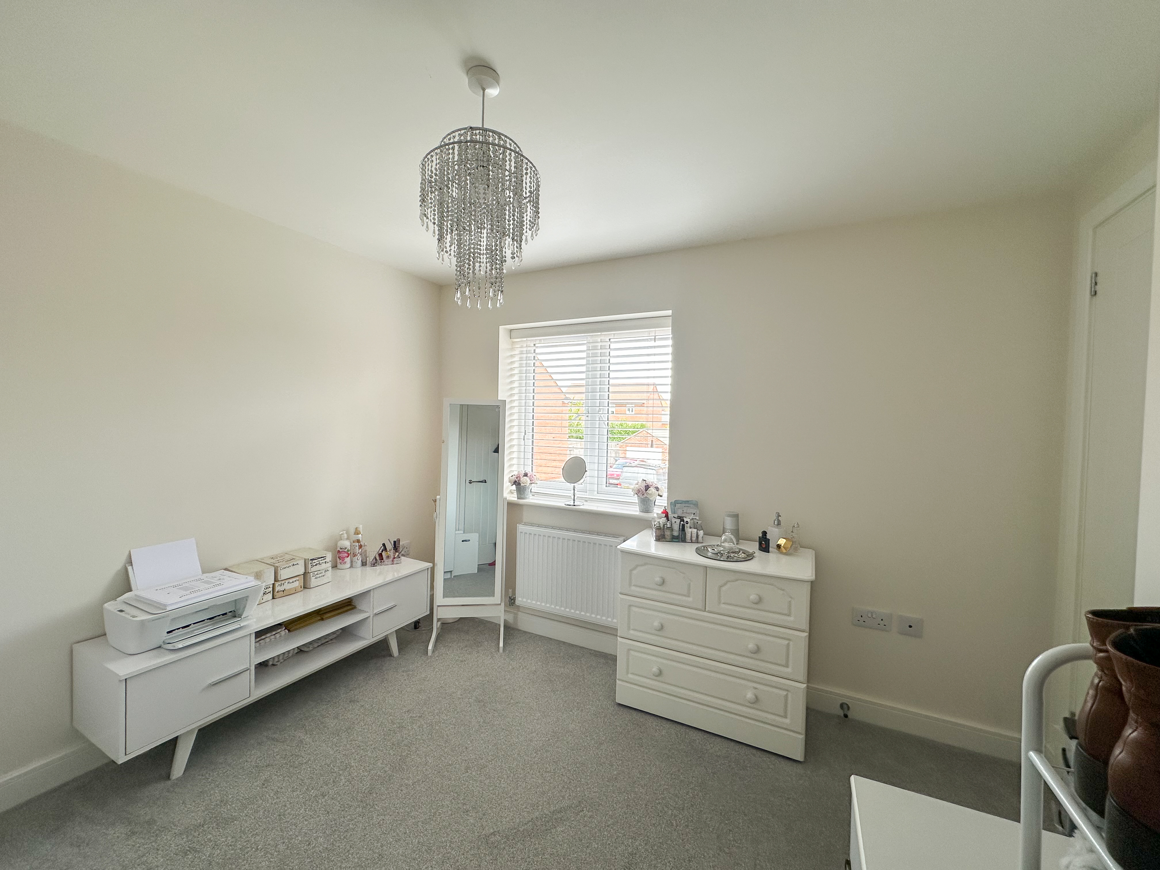2 bedroom semi detached house for sale, Thomas Avenue, Market Harborough, LE16