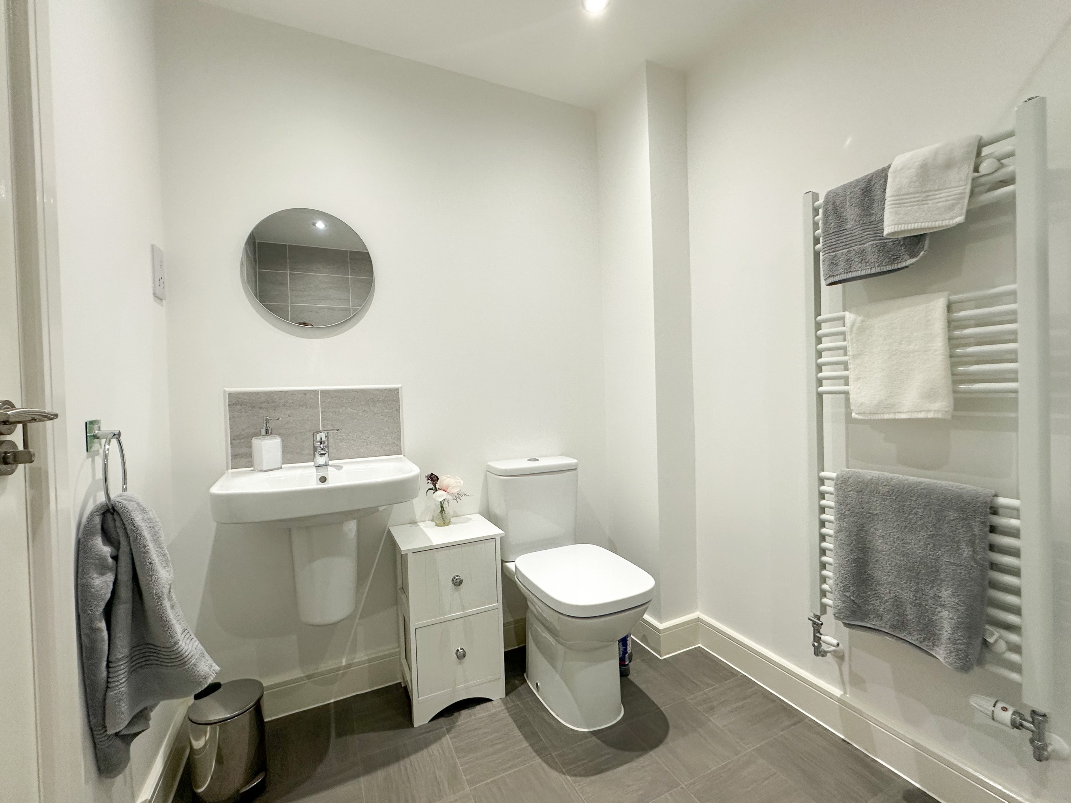 2 bedroom semi detached house for sale, Thomas Avenue, Market Harborough, LE16