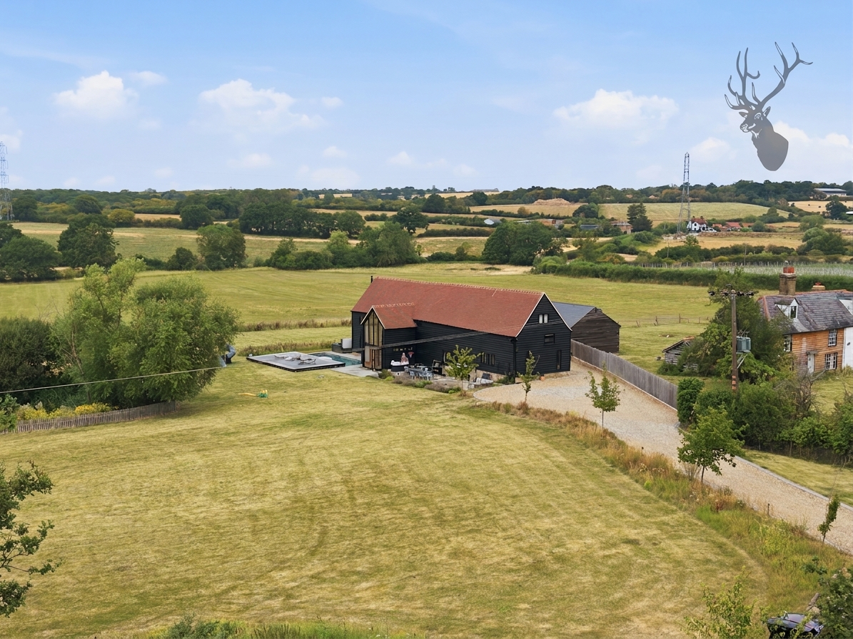 5 bedroom detached barn conversion for sale, Fernhall Barn, Waltham Abbey, EN9, photo 1