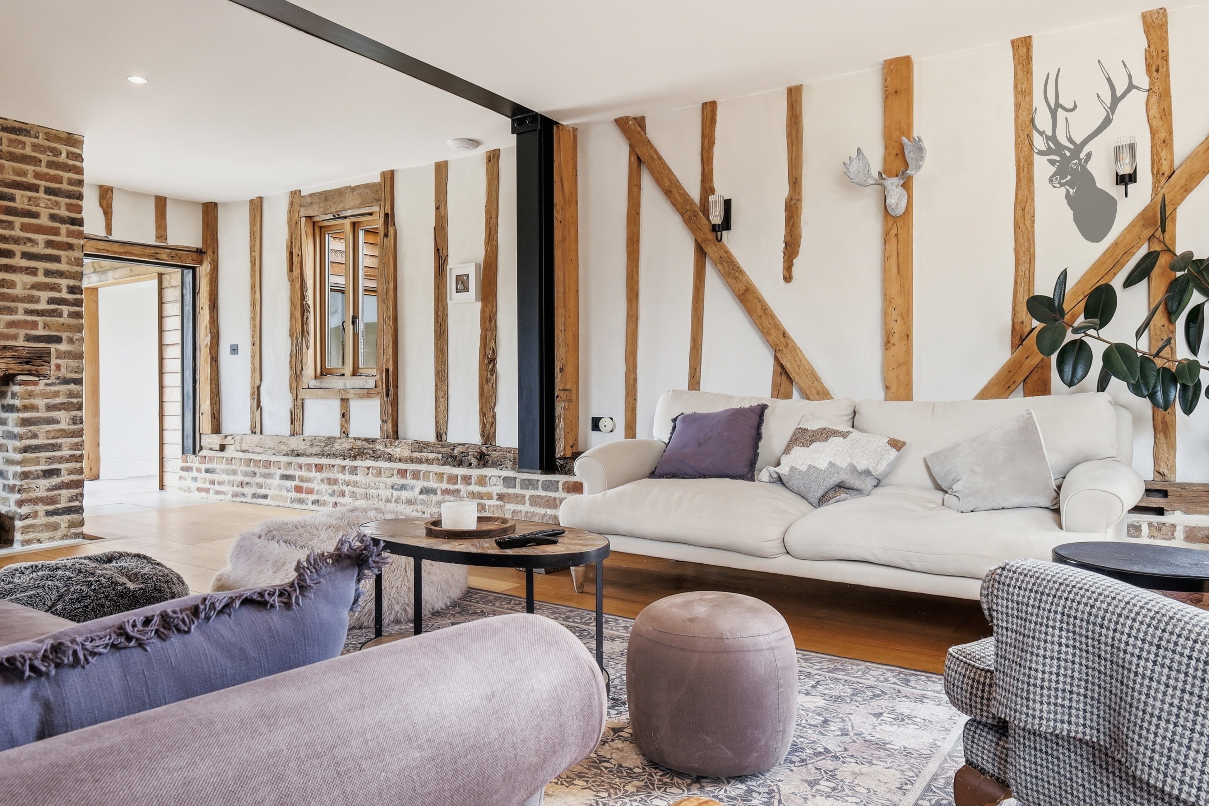 5 bedroom detached barn conversion for sale, Fernhall Barn, Waltham Abbey, EN9, photo 15 of 20