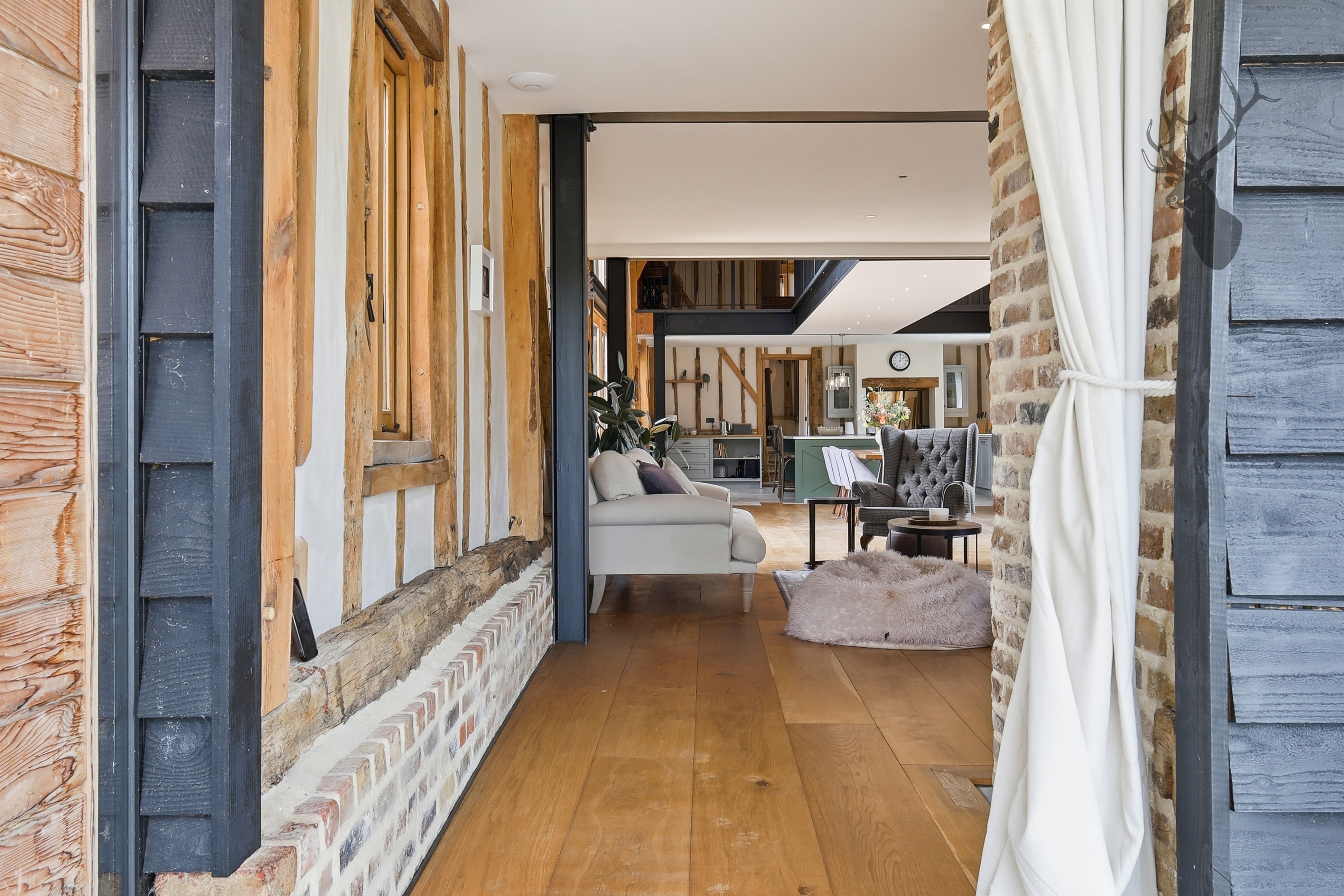 5 bedroom detached barn conversion for sale, Fernhall Barn, Waltham Abbey, EN9, photo 16 of 20