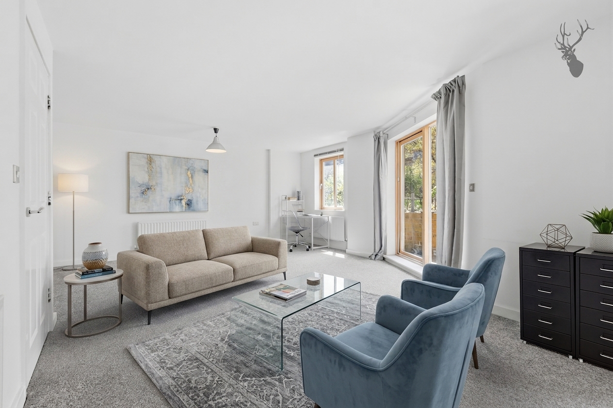 2 bedroom flat for sale, Christopher Bell Tower, London, E3, photo 2