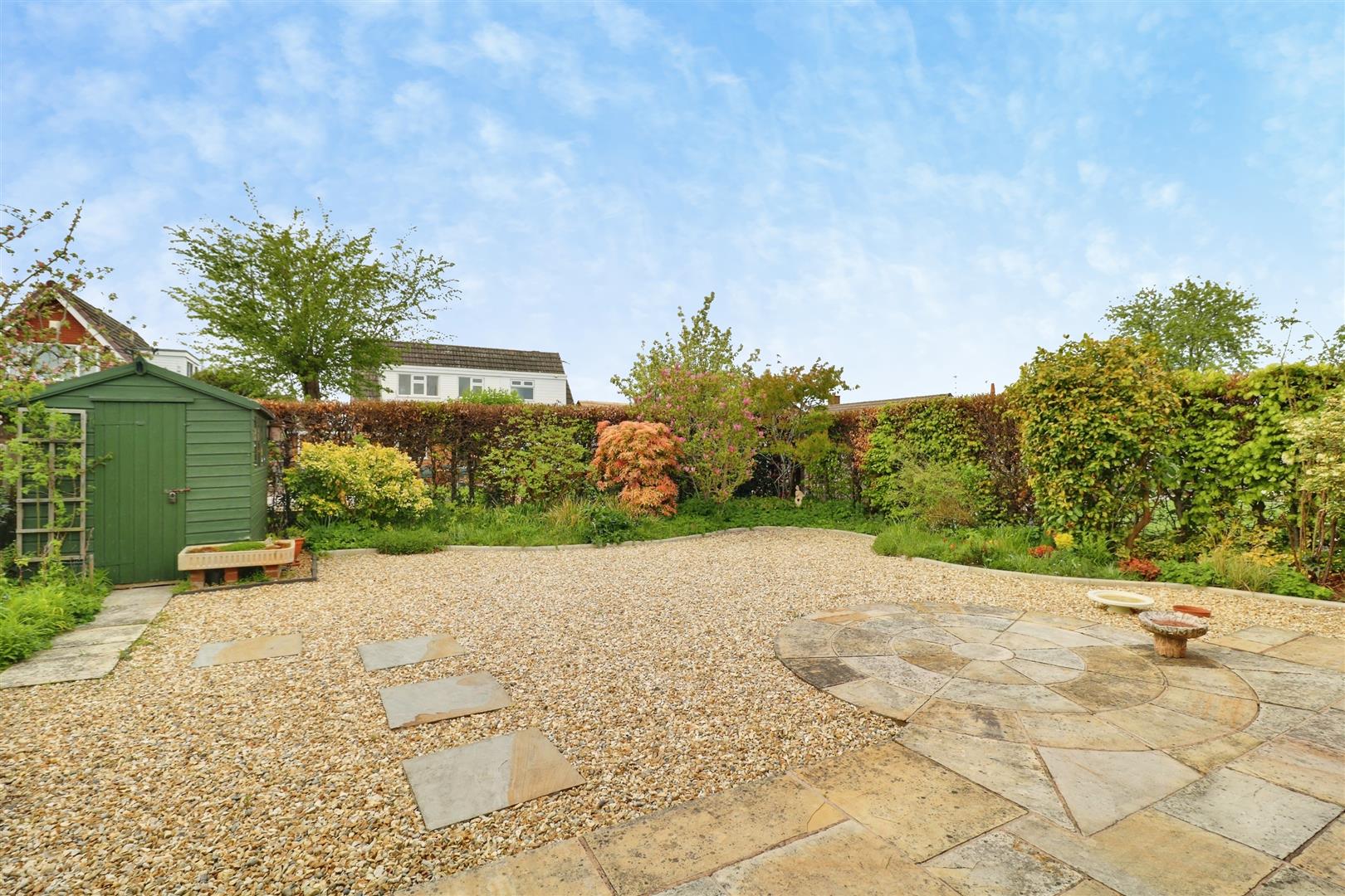 2 bedroom house for sale, Curzon Avenue, Stoke-On-Trent, ST7, photo 2
