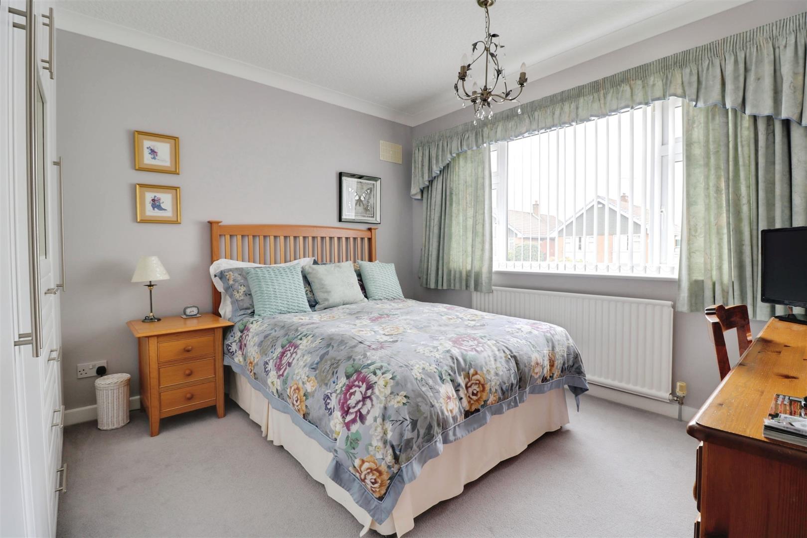 2 bedroom house for sale, Curzon Avenue, Stoke-On-Trent, ST7, photo 13 of 18