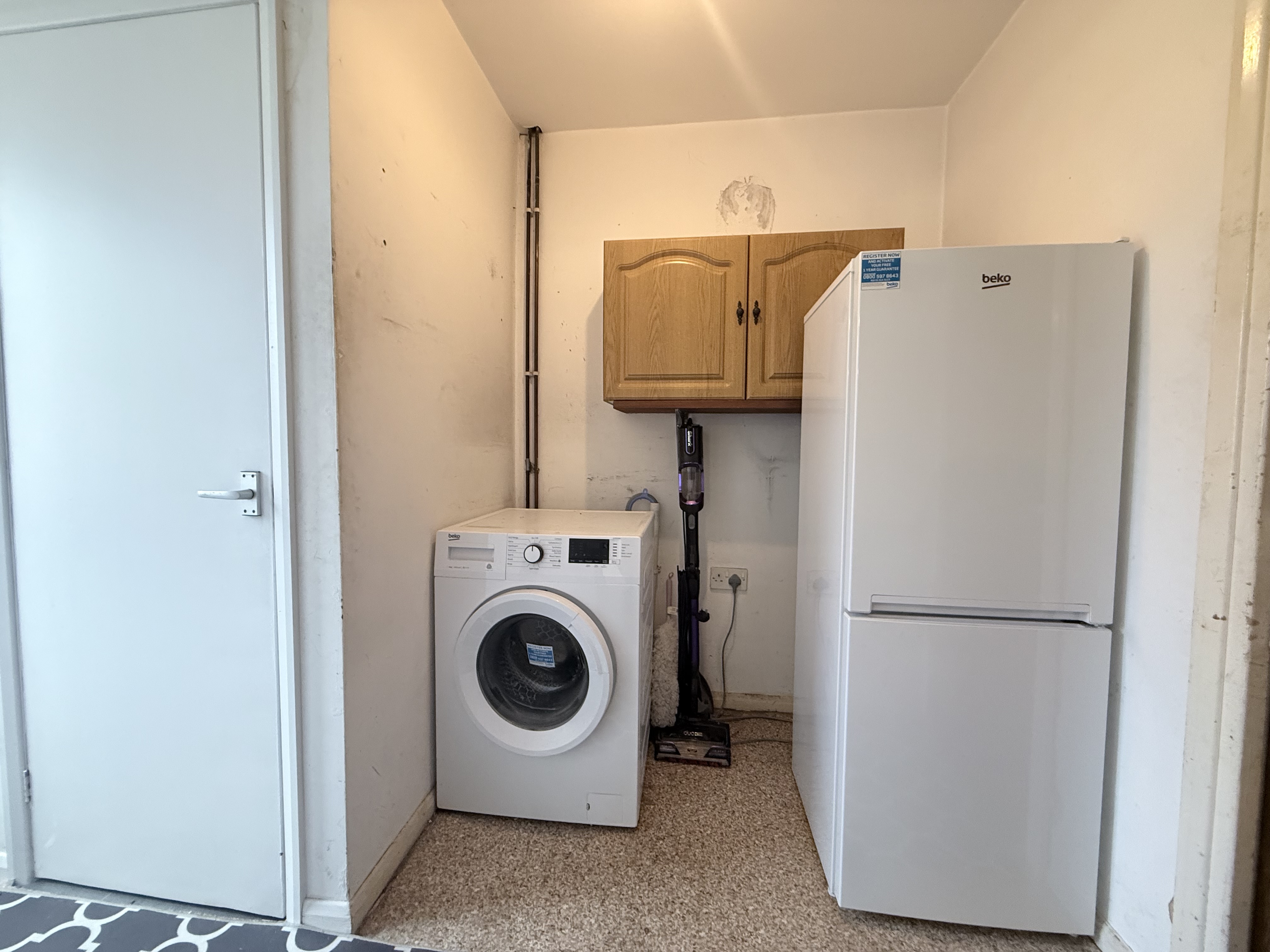 4 bedroom semi detached house for sale, Kinross Crescent, Loughborough, LE11