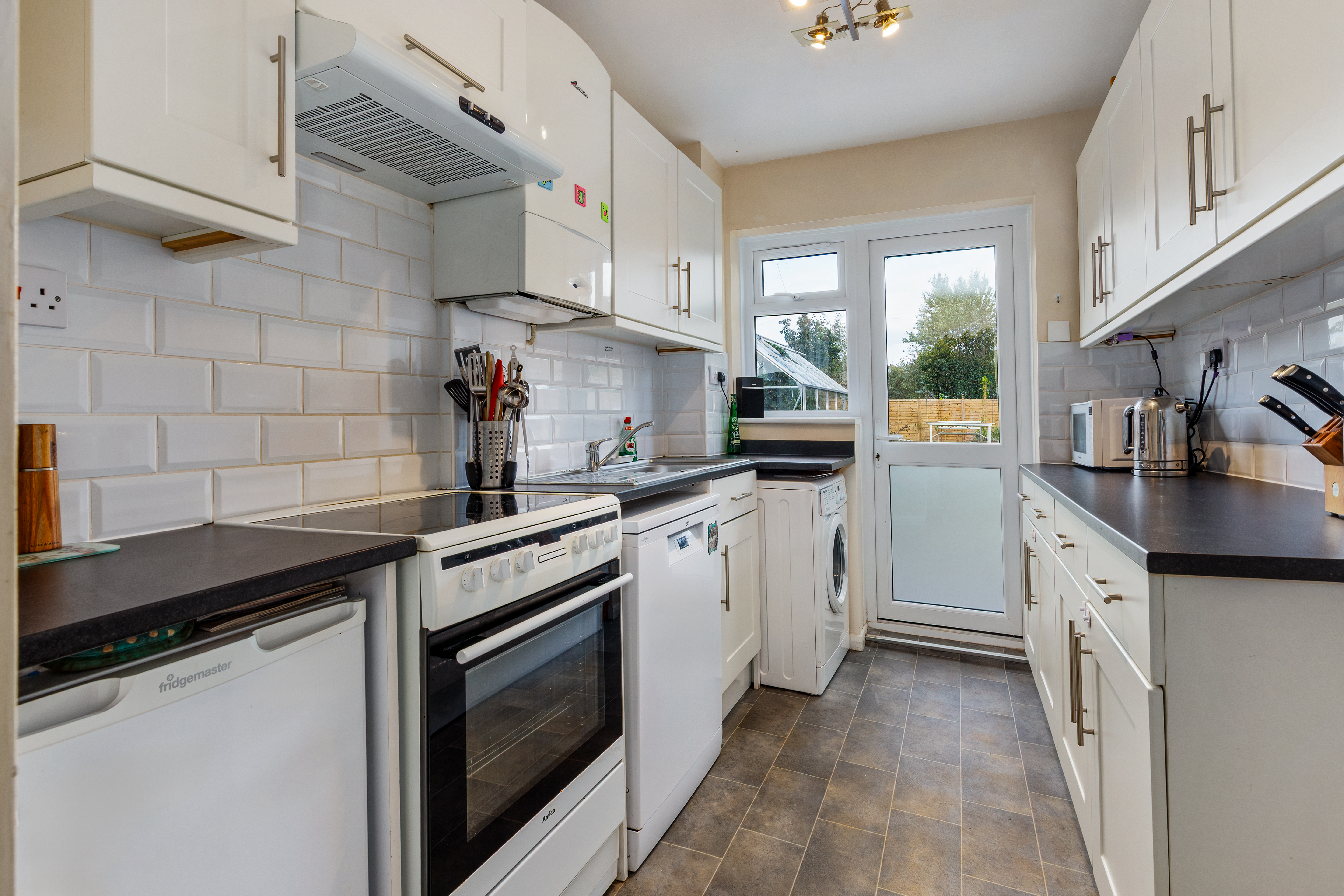 4 bedroom semi detached house for sale, Chesford Crescent, Warwick, CV34