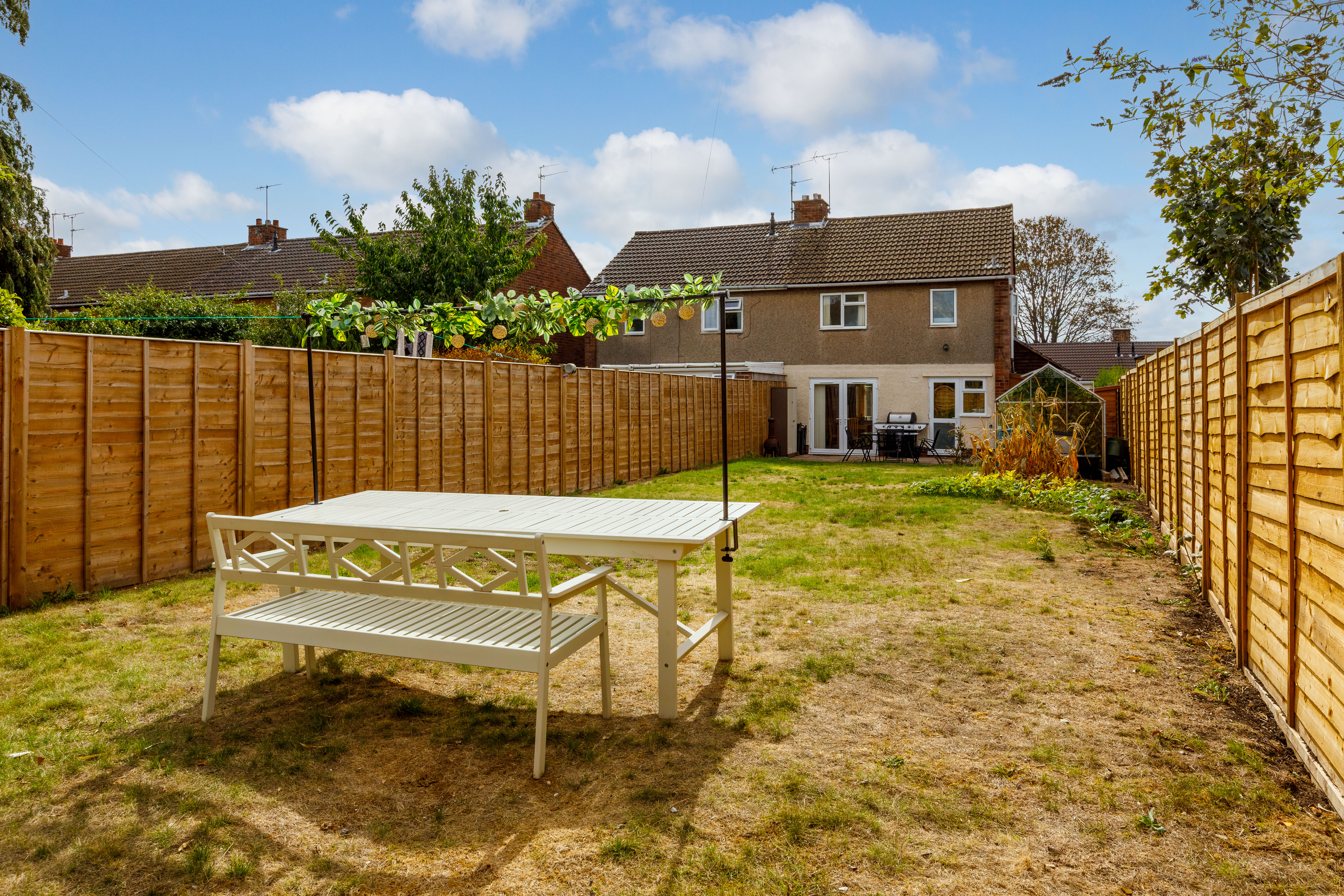 4 bedroom semi detached house for sale, Chesford Crescent, Warwick, CV34