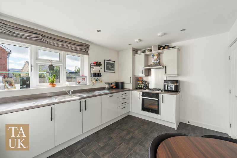 3 bedroom for sale, Gwel Y Llan, Caernarfon, LL55, photo 5