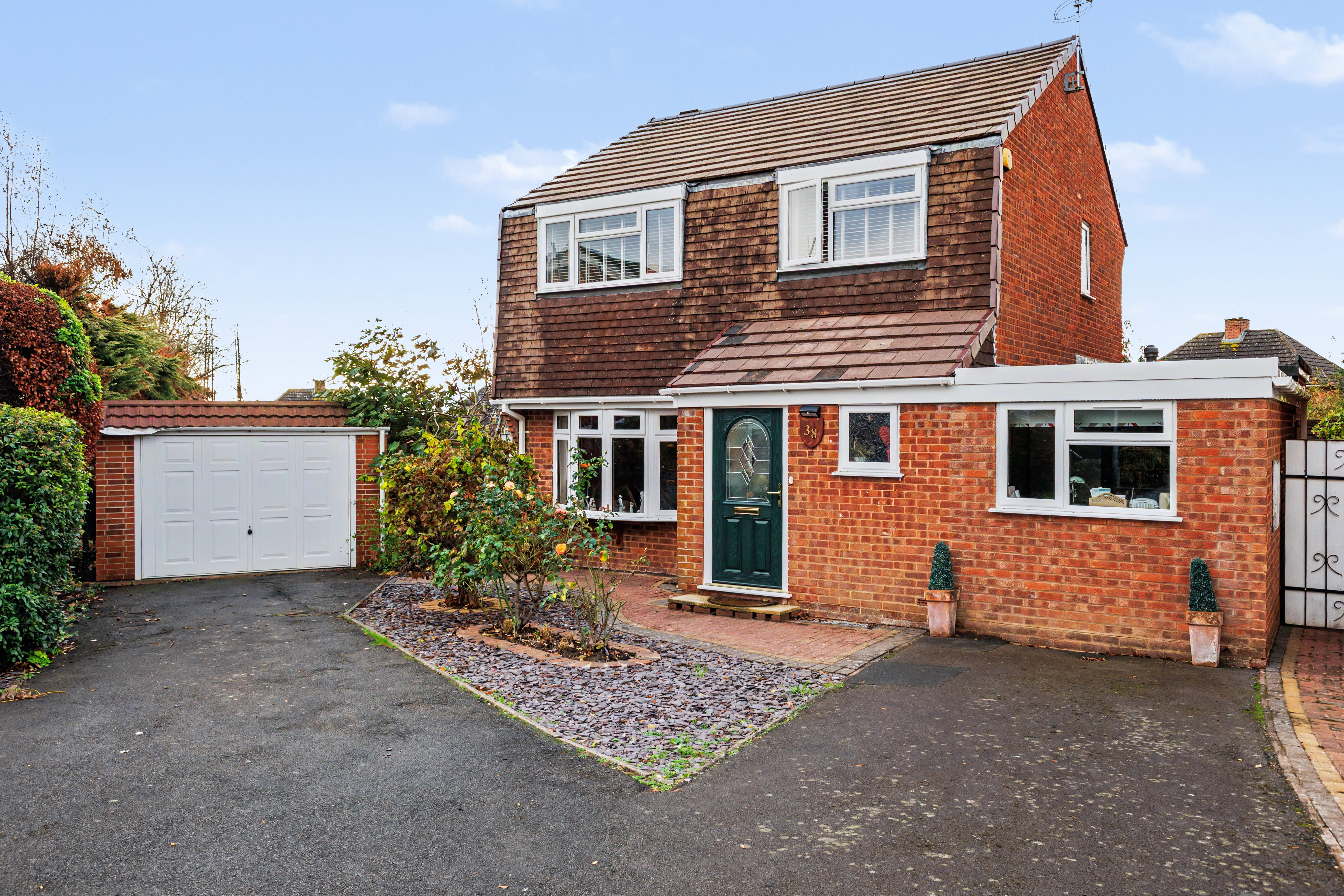3 bedroom detached house for sale, Allesborough Drive, Pershore, WR10
