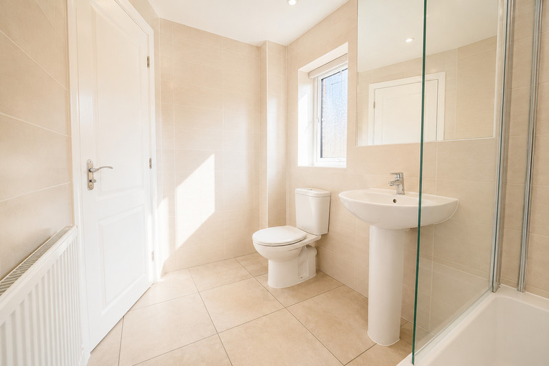 3 bedroom for sale, Heol Bennett, Cardiff, CF3