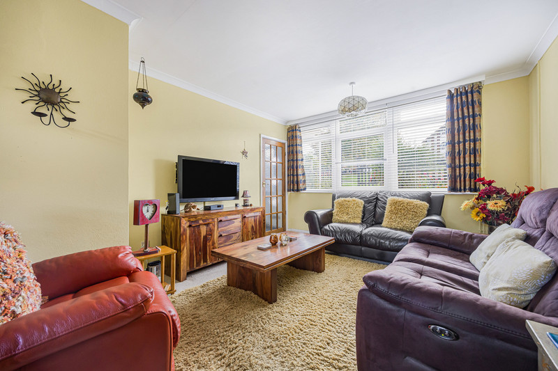 2 bedroom for sale, Highlands Road, Andover, SP10, photo 2