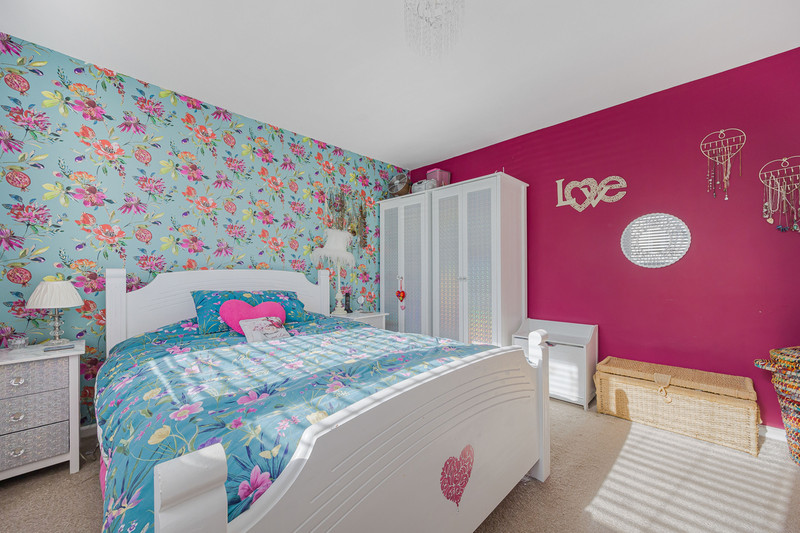 2 bedroom for sale, Highlands Road, Andover, SP10, photo 3