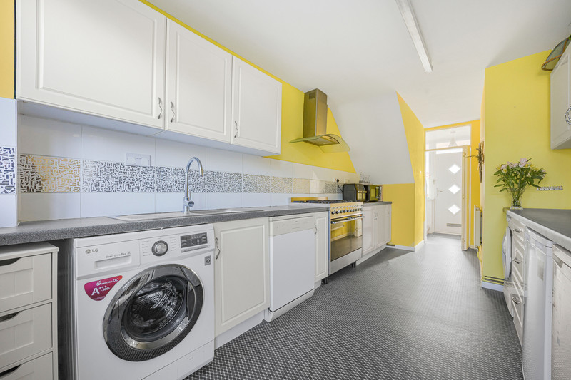 2 bedroom for sale, Highlands Road, Andover, SP10, photo 6 of 15