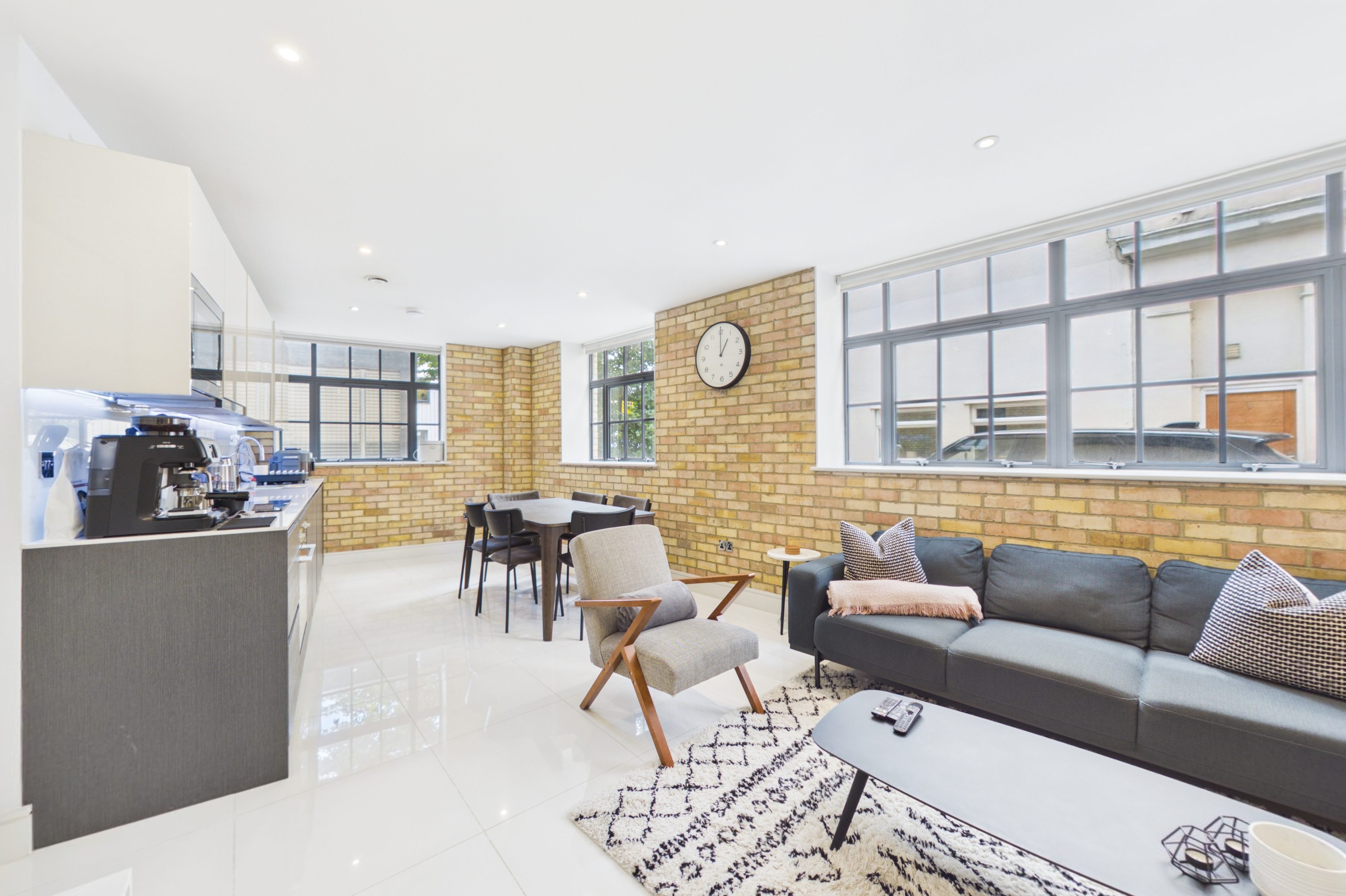 2 bedroom apartment for sale, Rampart Street, London, E1, photo 2