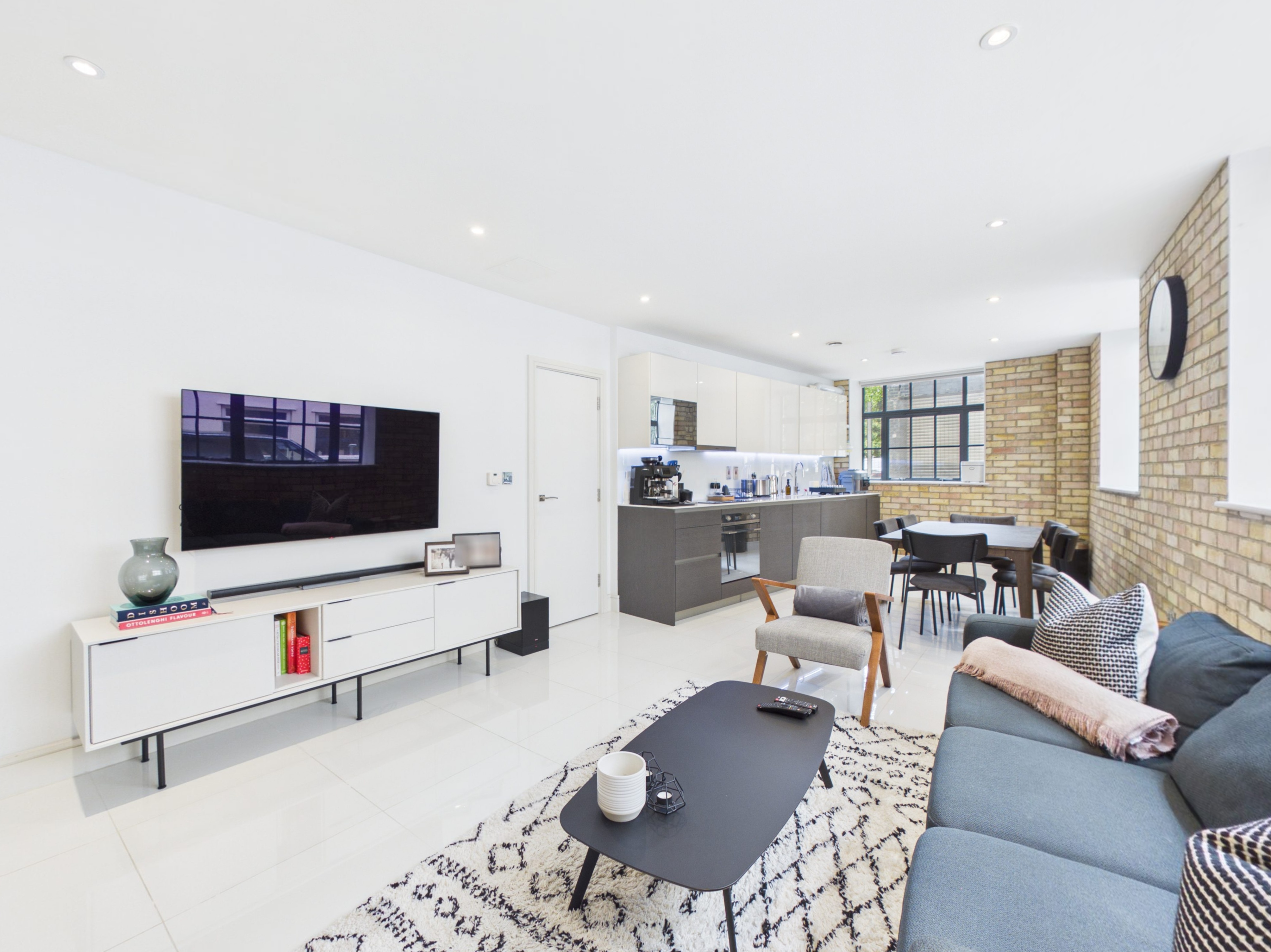 2 bedroom apartment for sale, Rampart Street, London, E1, photo 5