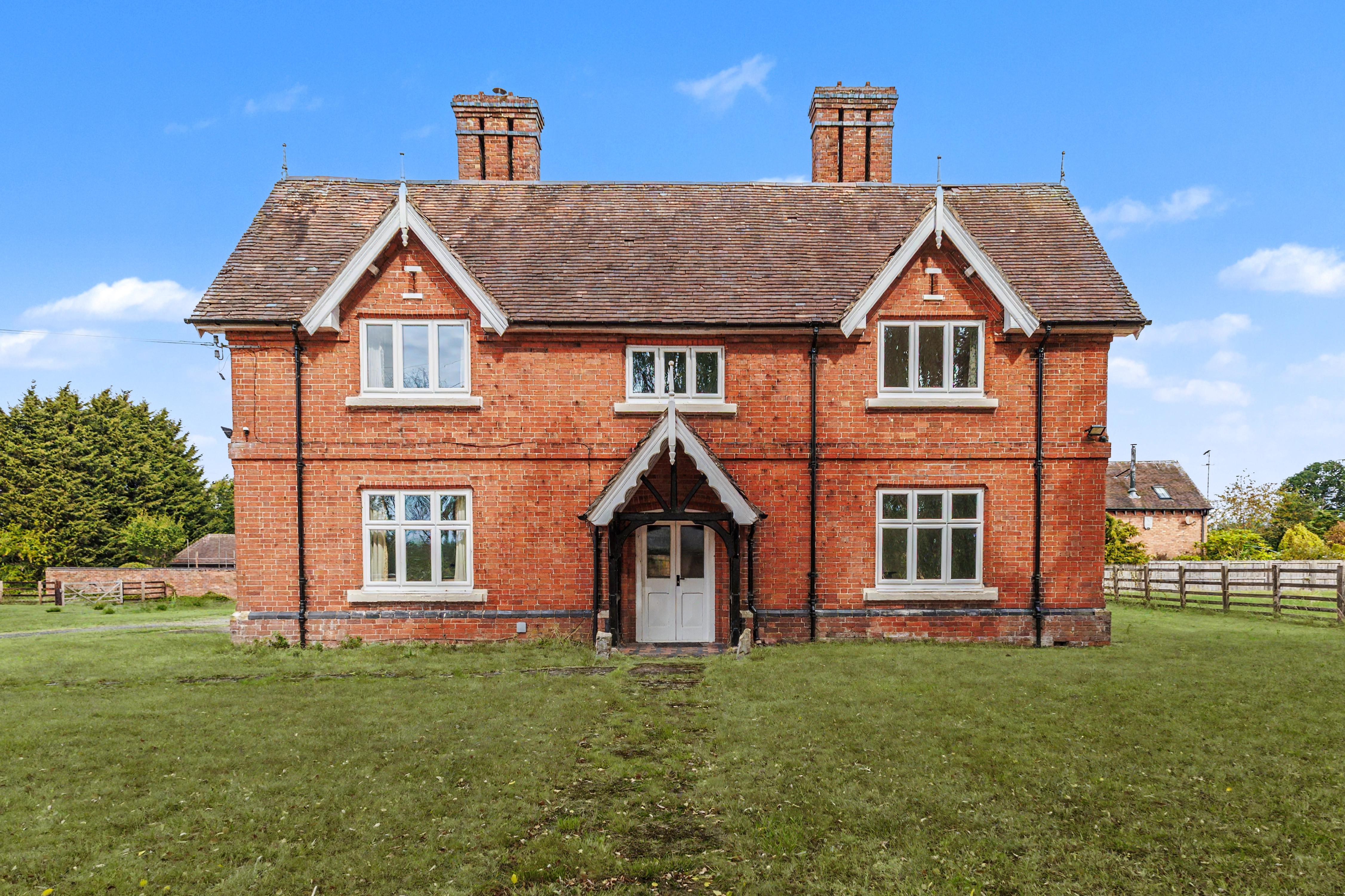 6 bedroom detached house for sale, Spernal Hall Farm Spernal Lane, Studley, B80