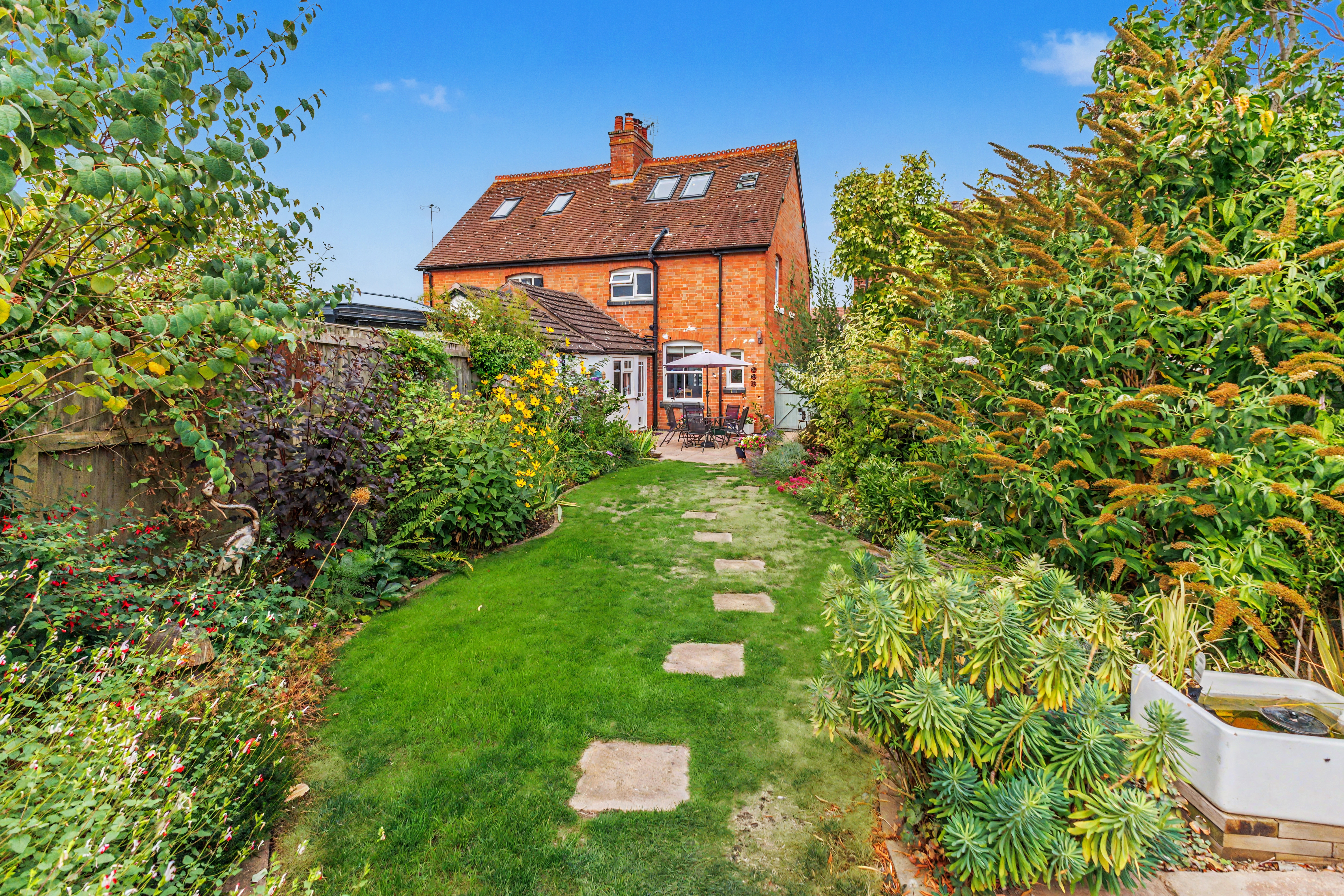 3 bedroom semi detached house for sale, Broadway Villas Farm Street, Pershore, WR10