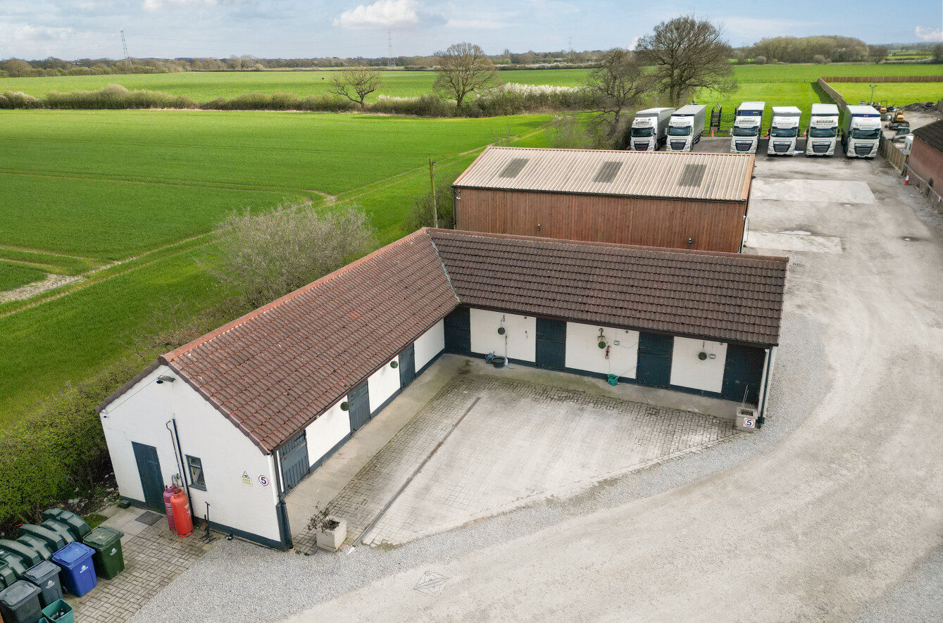 5 bedroom detached house for sale, Park Gate Farm Moss Road, Doncaster, DN6