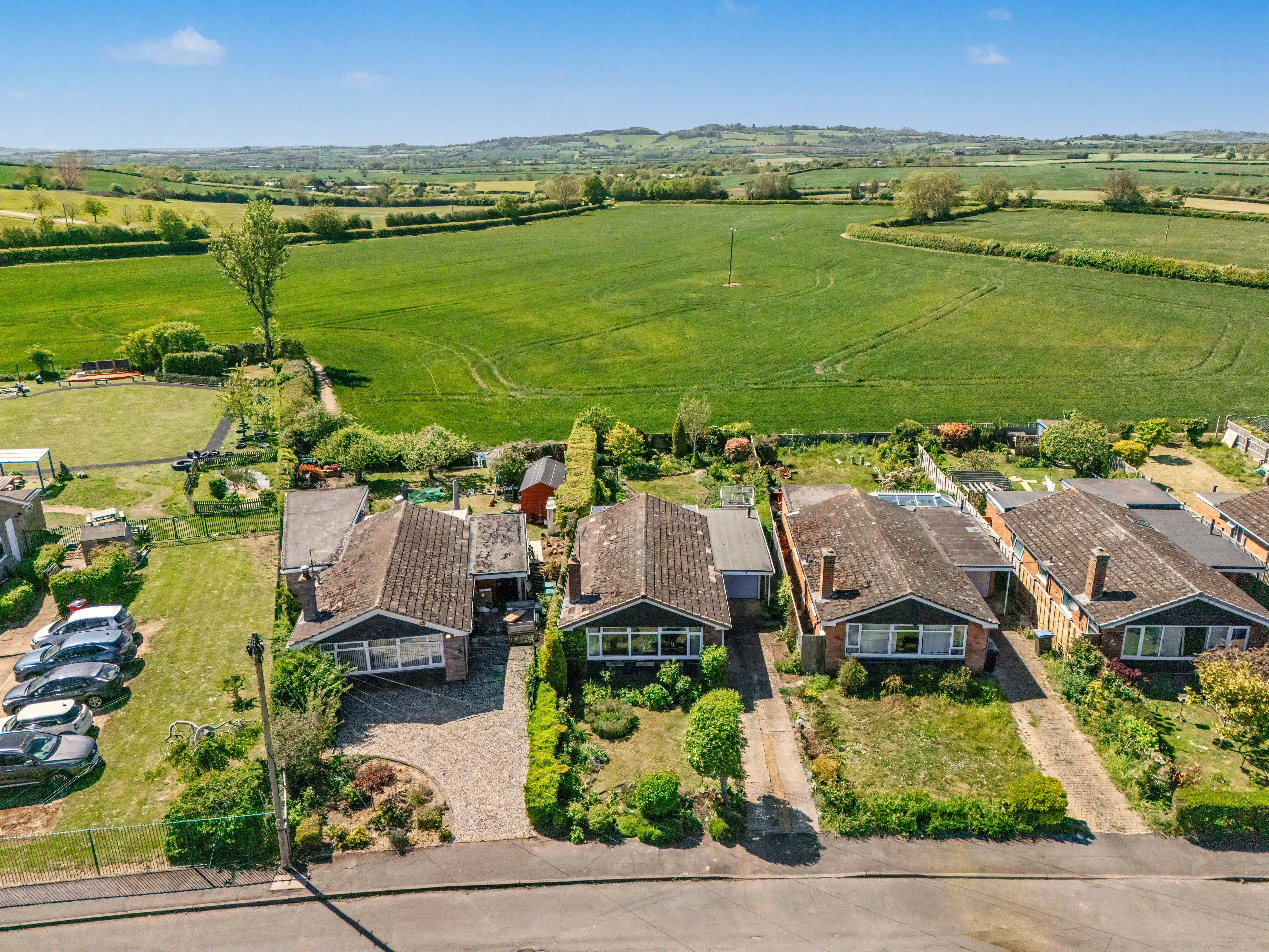 2 bedroom detached bungalow for sale, Manor Farm Road, Shipston-On-Stour, CV36