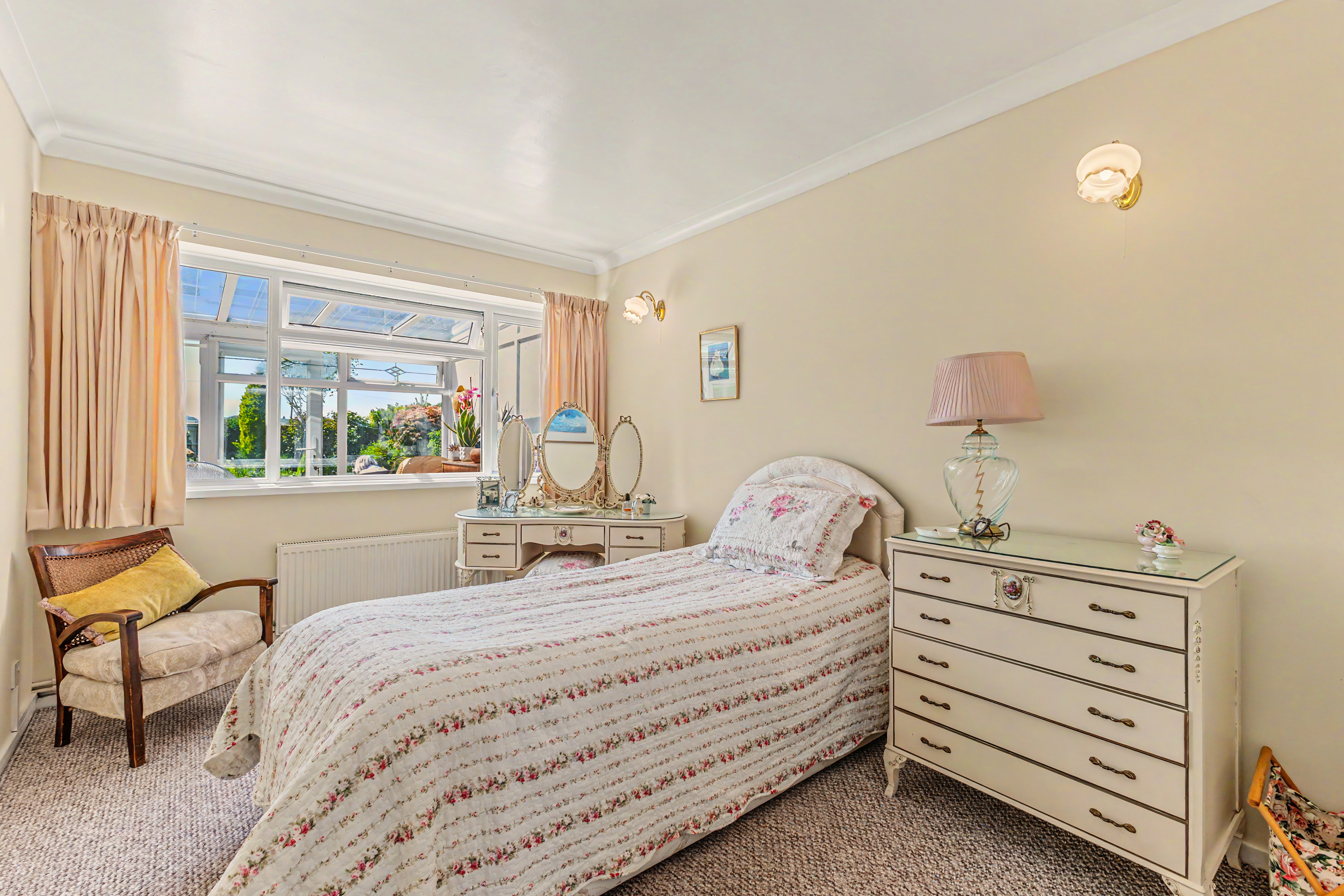 2 bedroom detached bungalow for sale, Manor Farm Road, Shipston-On-Stour, CV36