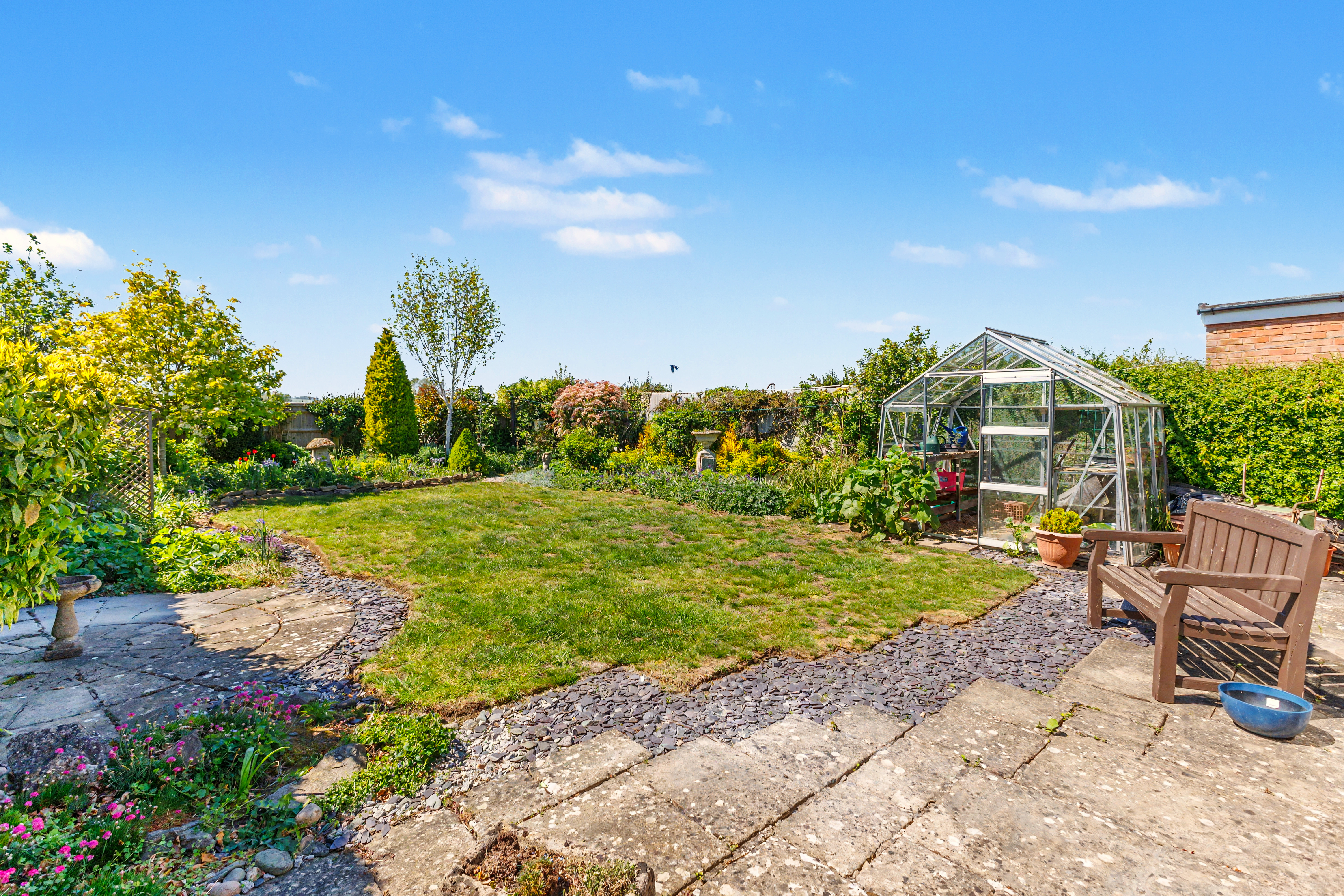 2 bedroom detached bungalow for sale, Manor Farm Road, Shipston-On-Stour, CV36