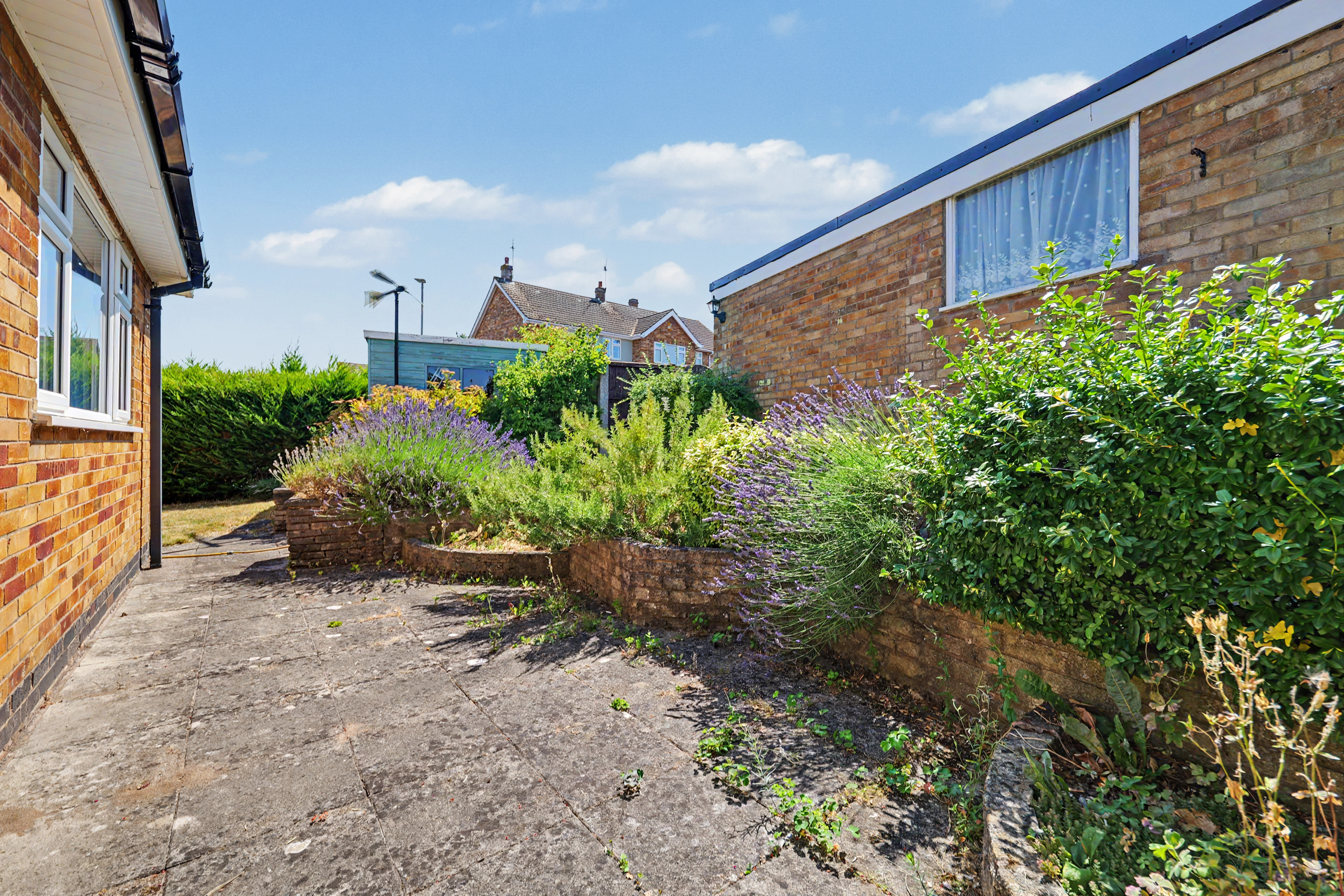 3 bedroom semi detached bungalow for sale, Roseway, Nuneaton, CV13