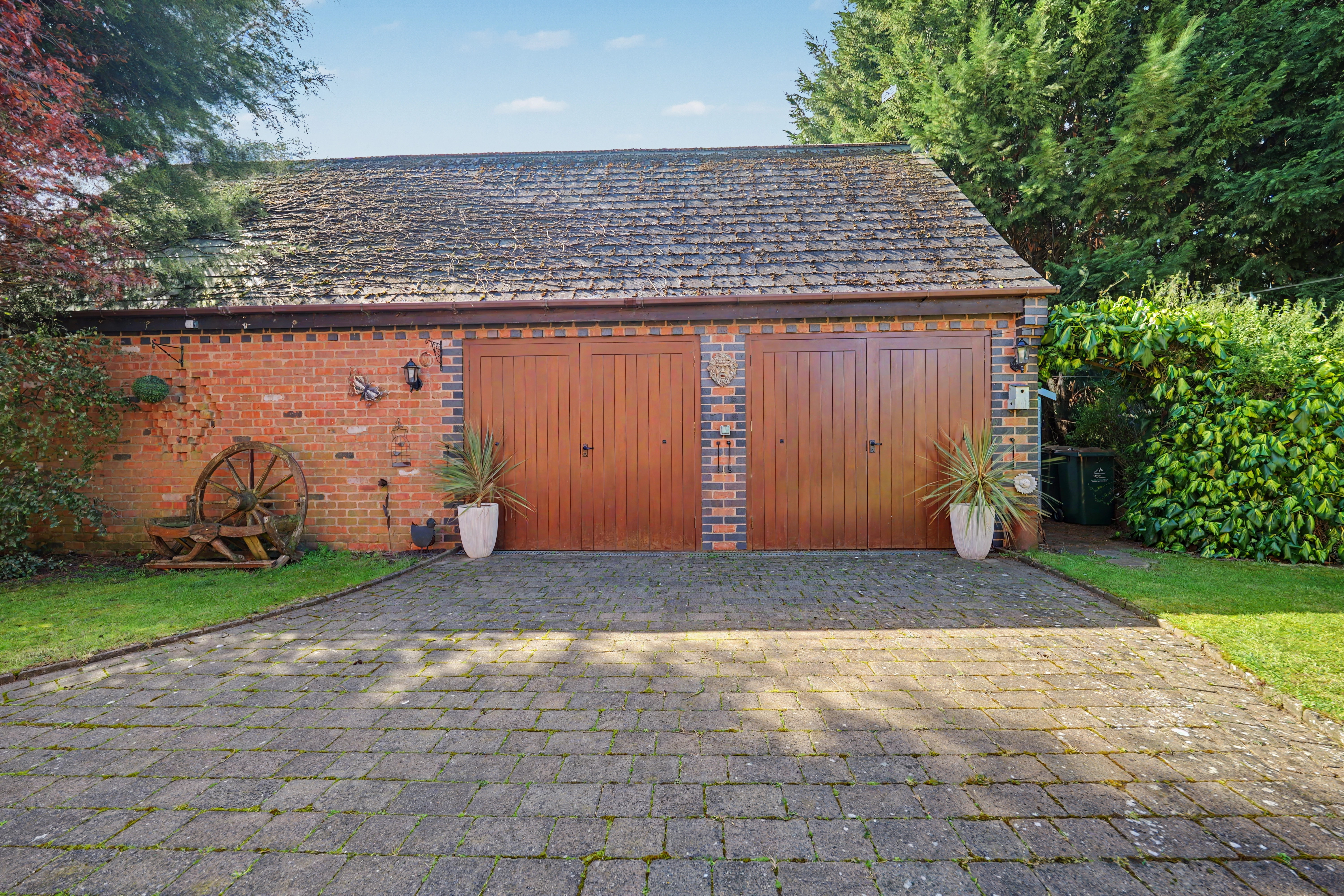 4 bedroom detached house for sale, Pond Farm Mews Upper Eastern Green Lane, Coventry, CV5