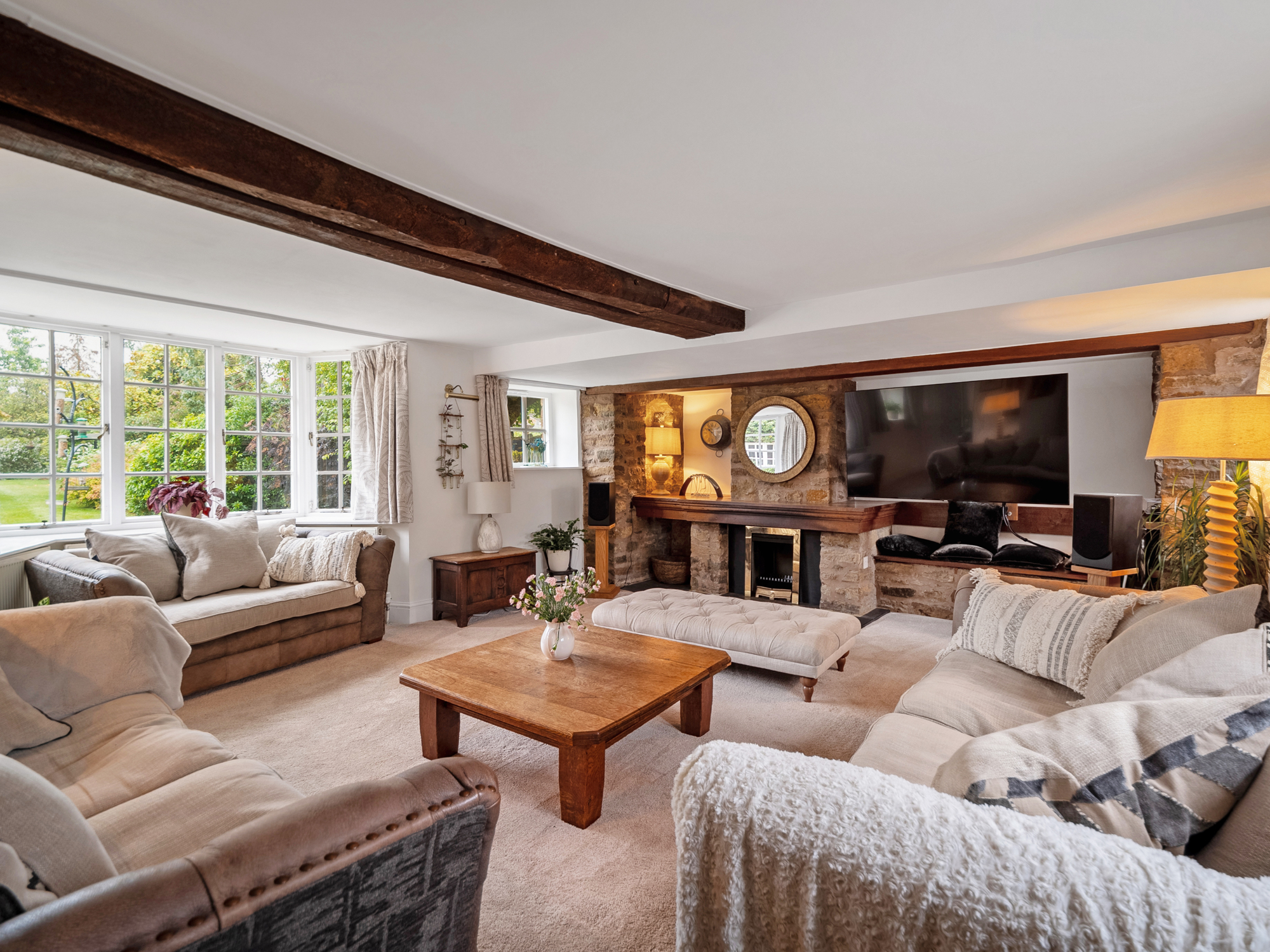6 bedroom detached house for sale, Colledges House, Daventry, NN11