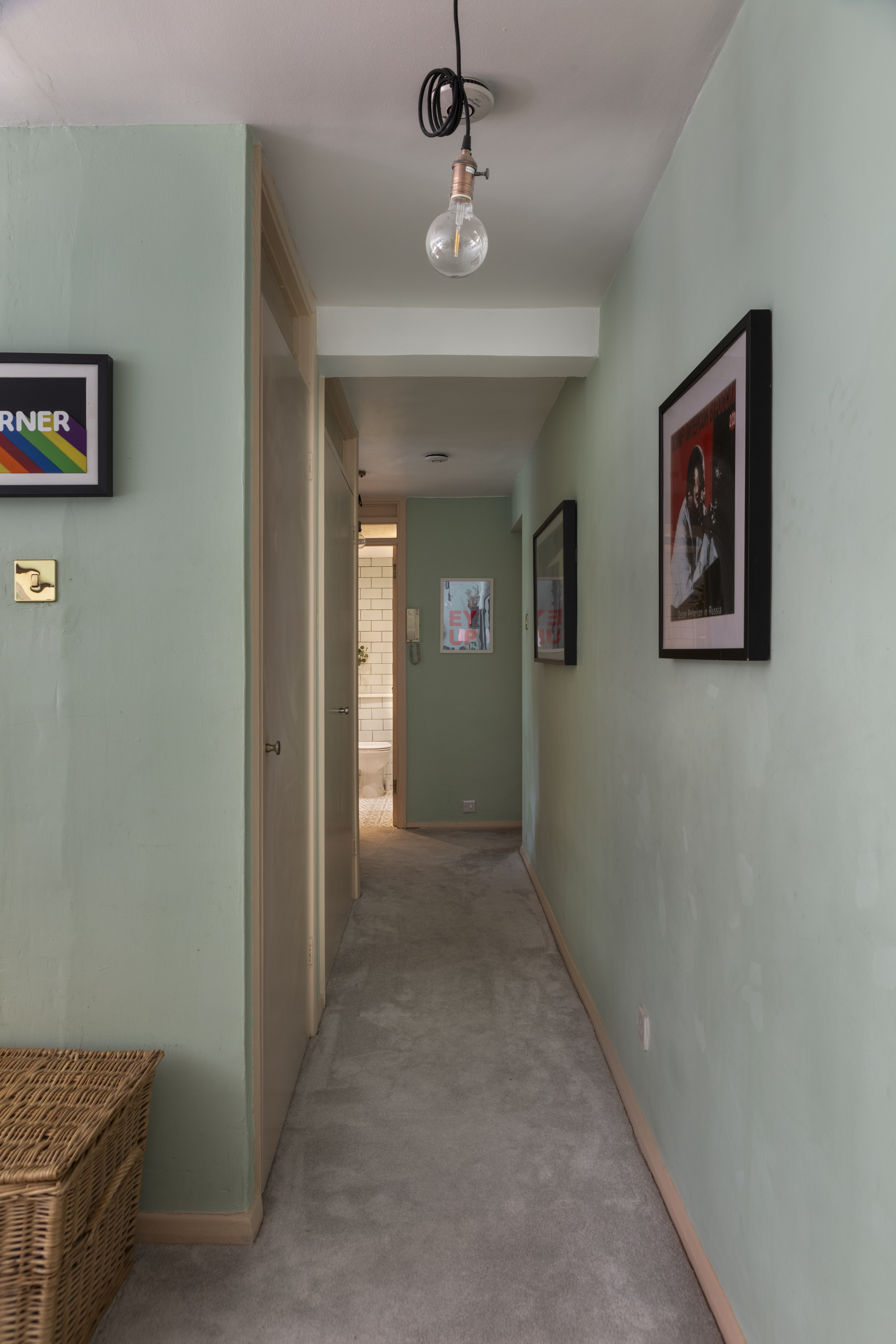 2 bedroom flat for sale, Queenswood Gardens, London, E11, photo 6 of 14