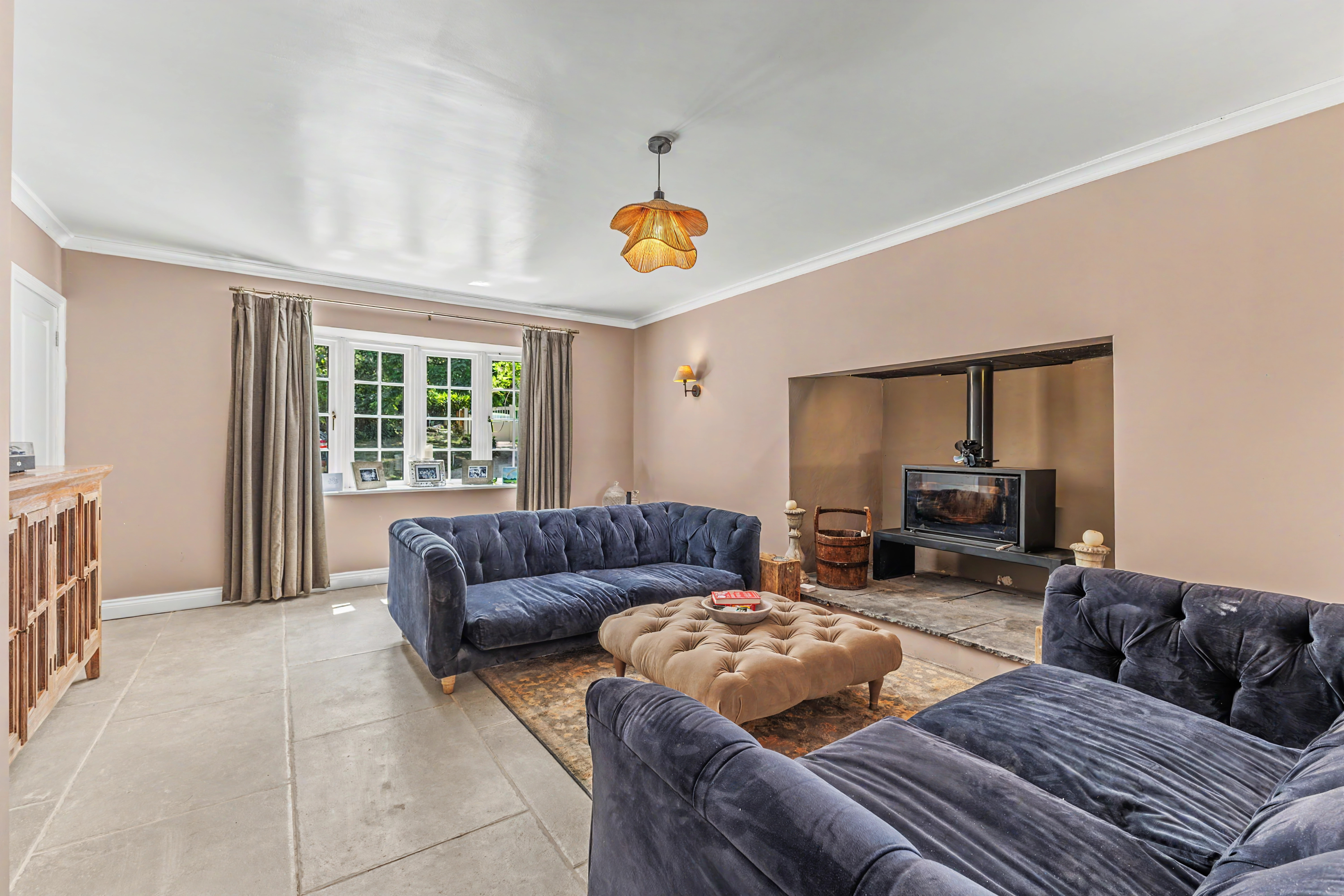 4 bedroom detached house for sale, Pedders Way Stratford Road, Warwick, CV35