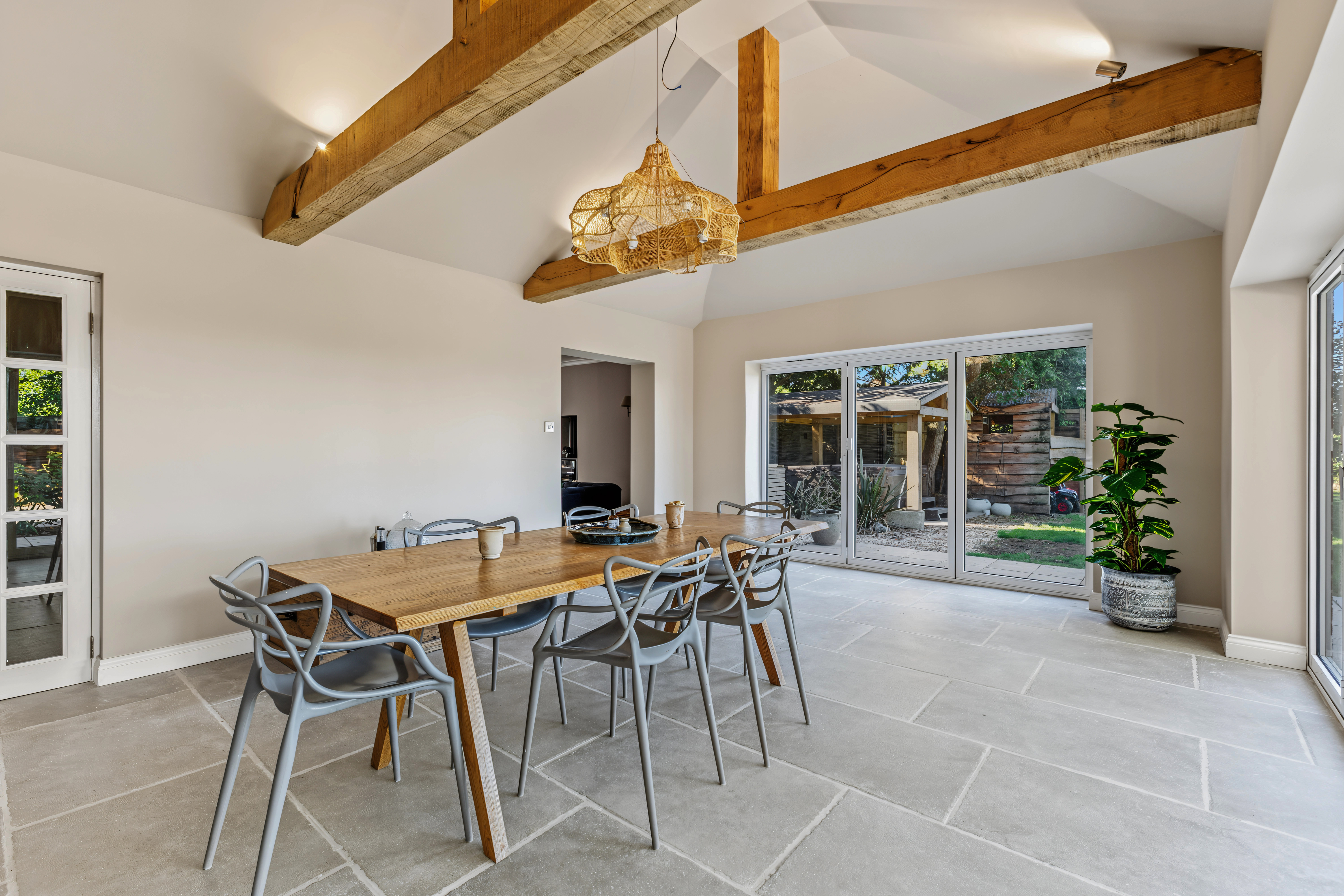 4 bedroom detached house for sale, Pedders Way Stratford Road, Warwick, CV35