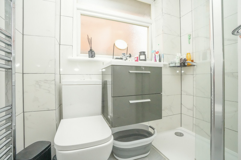 1 bedroom for sale, Beach Road, Canvey Island, SS8, photo 4