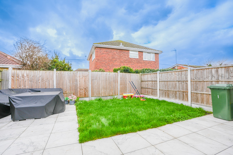 1 bedroom for sale, Beach Road, Canvey Island, SS8, photo 8 of 9