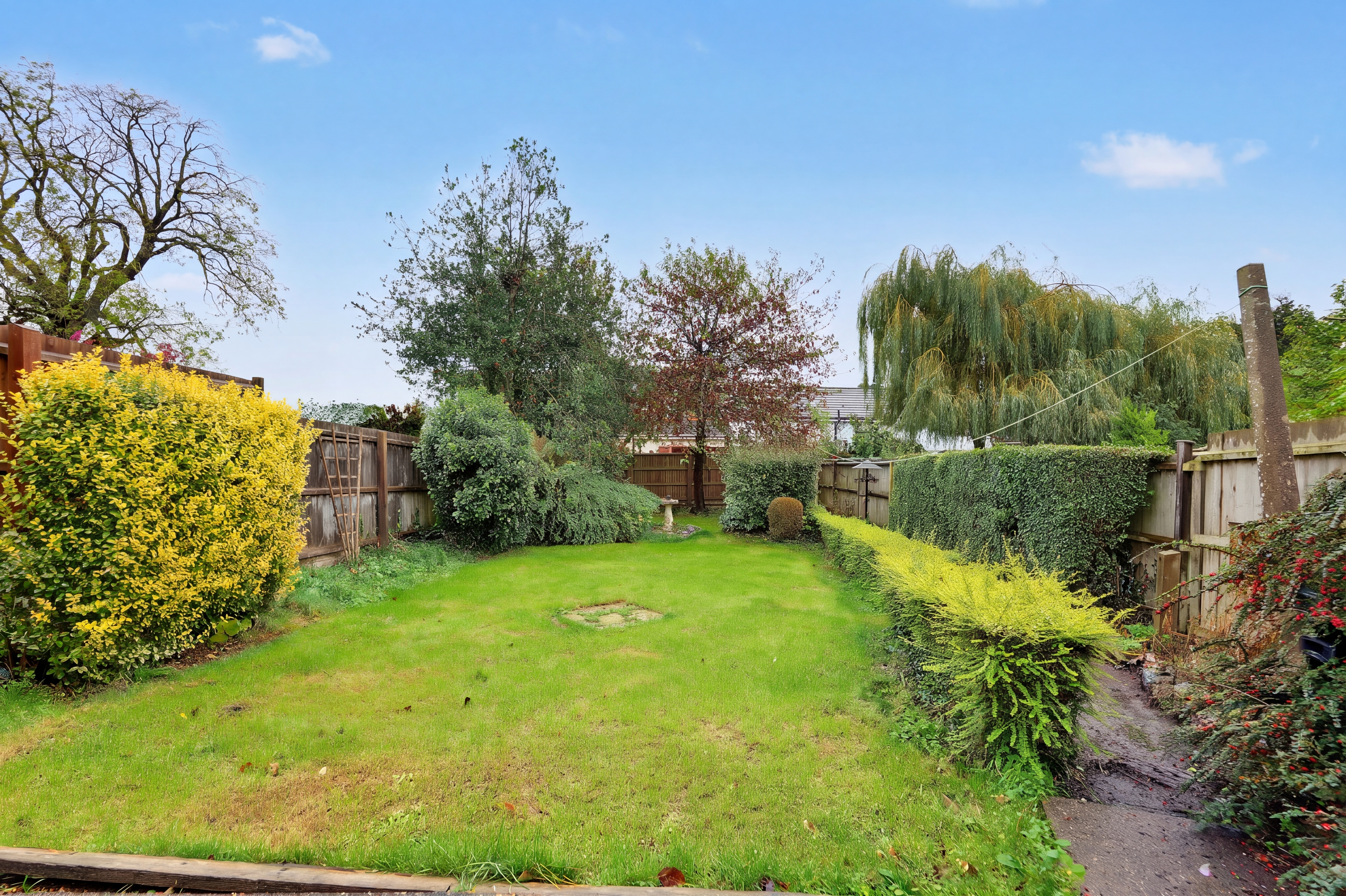 3 bedroom detached house for sale, Marsh Drive, Leicester, LE8