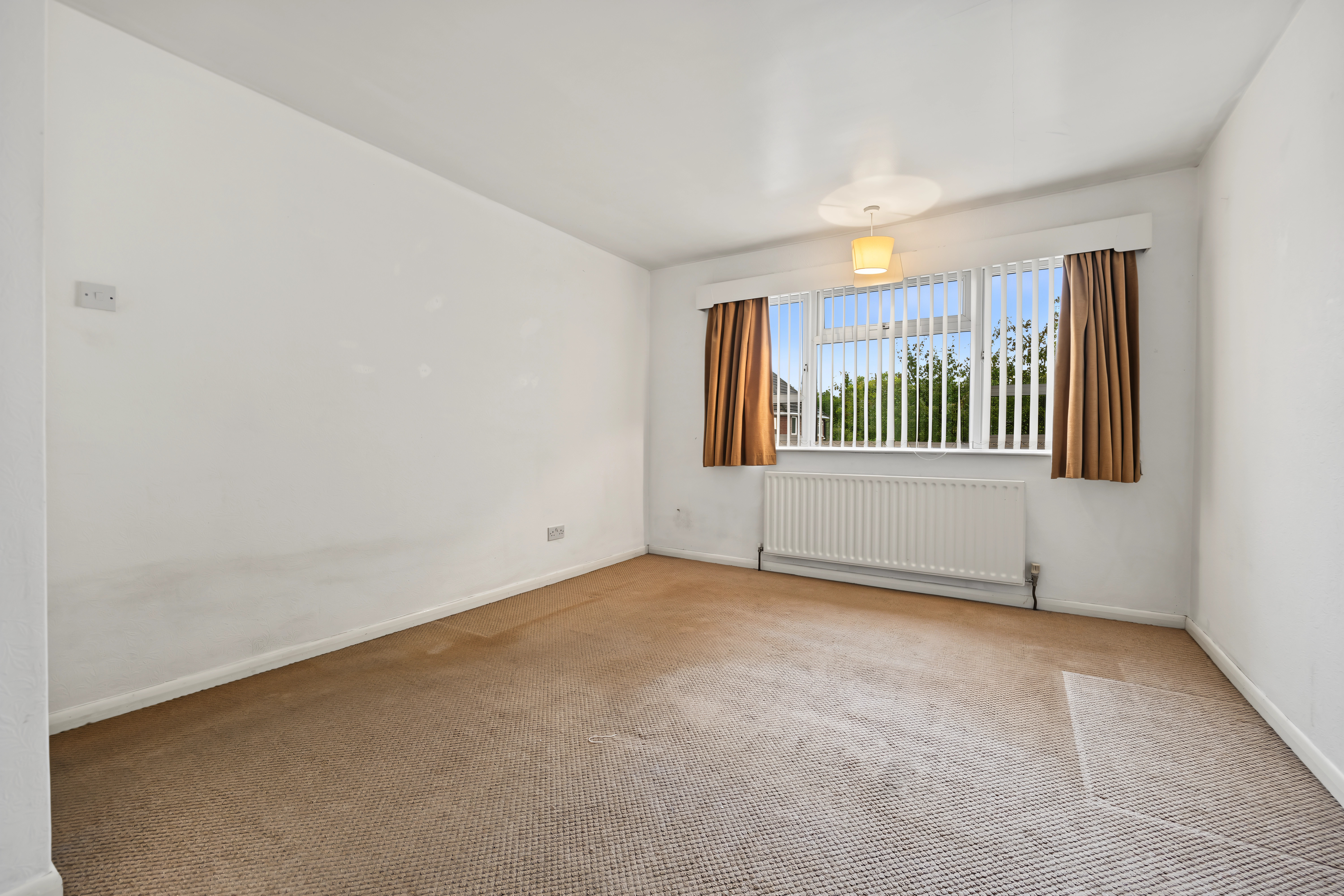 3 bedroom detached house for sale, Marsh Drive, Leicester, LE8