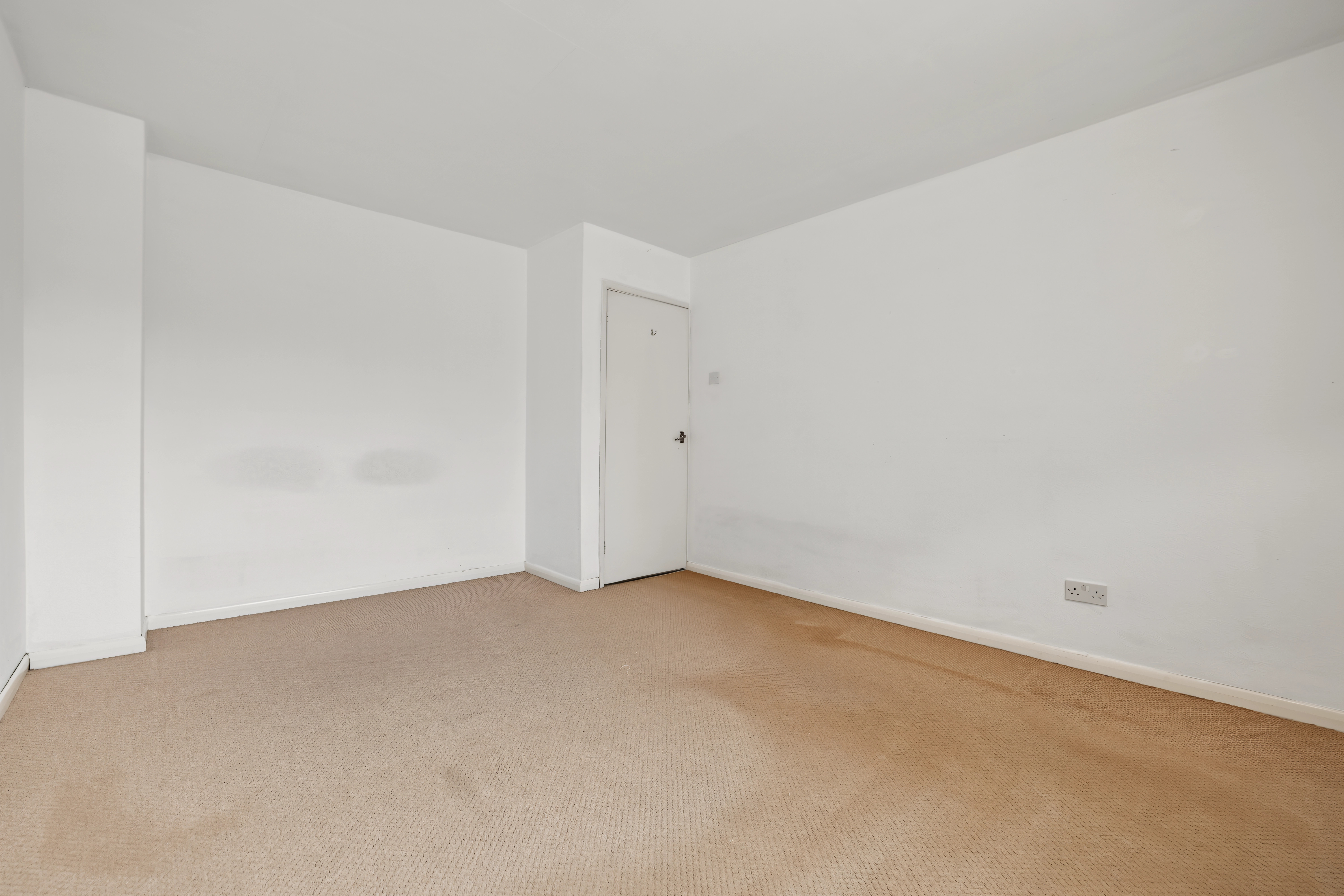 3 bedroom detached house for sale, Marsh Drive, Leicester, LE8